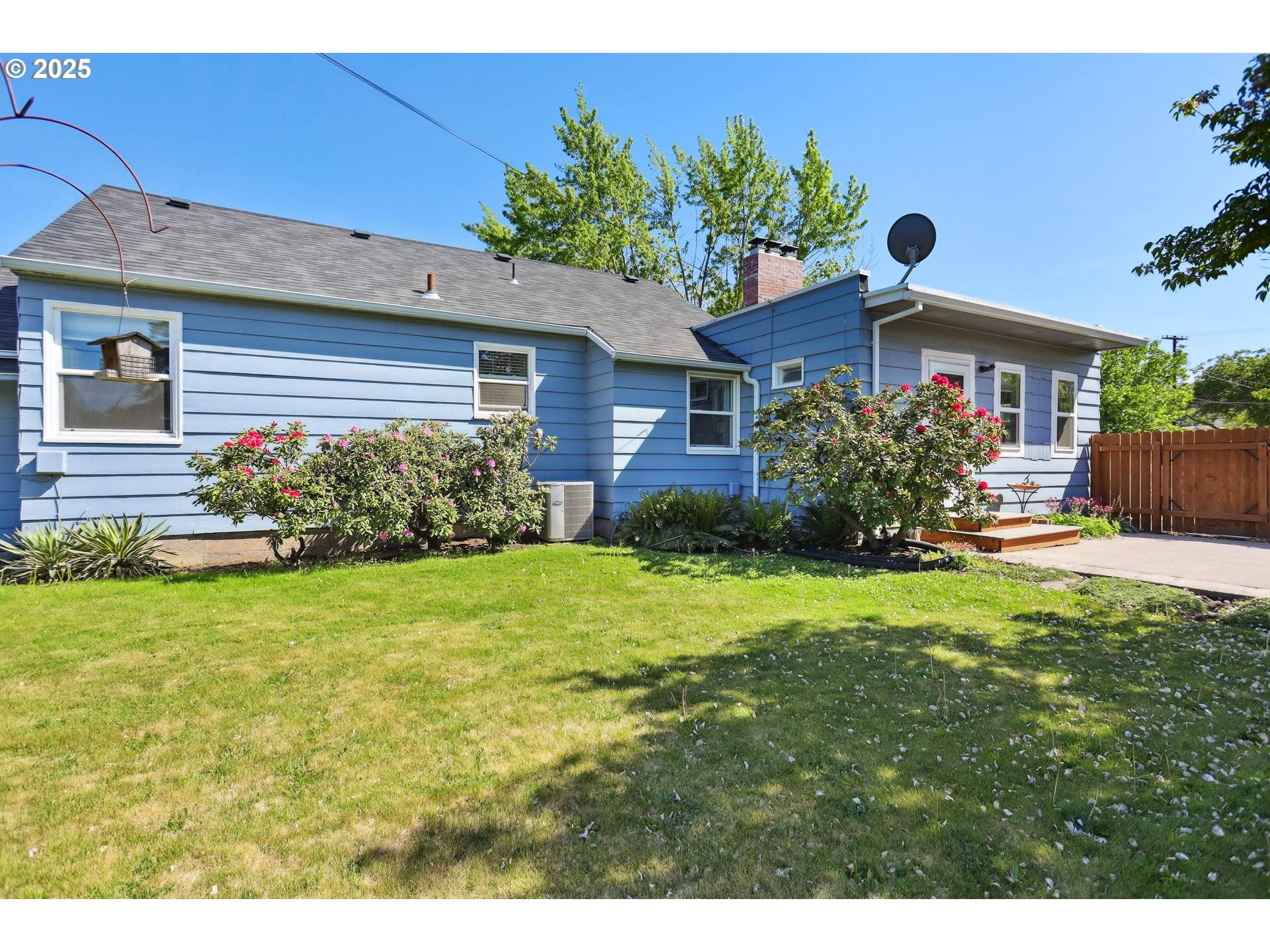 The Dalles, OR 97058,901 W 9TH ST