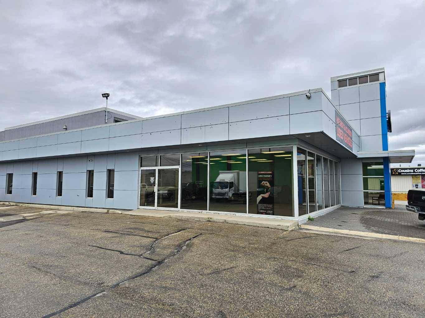 Grande Prairie, AB T8V 3B6,11044 100 ST #unit A