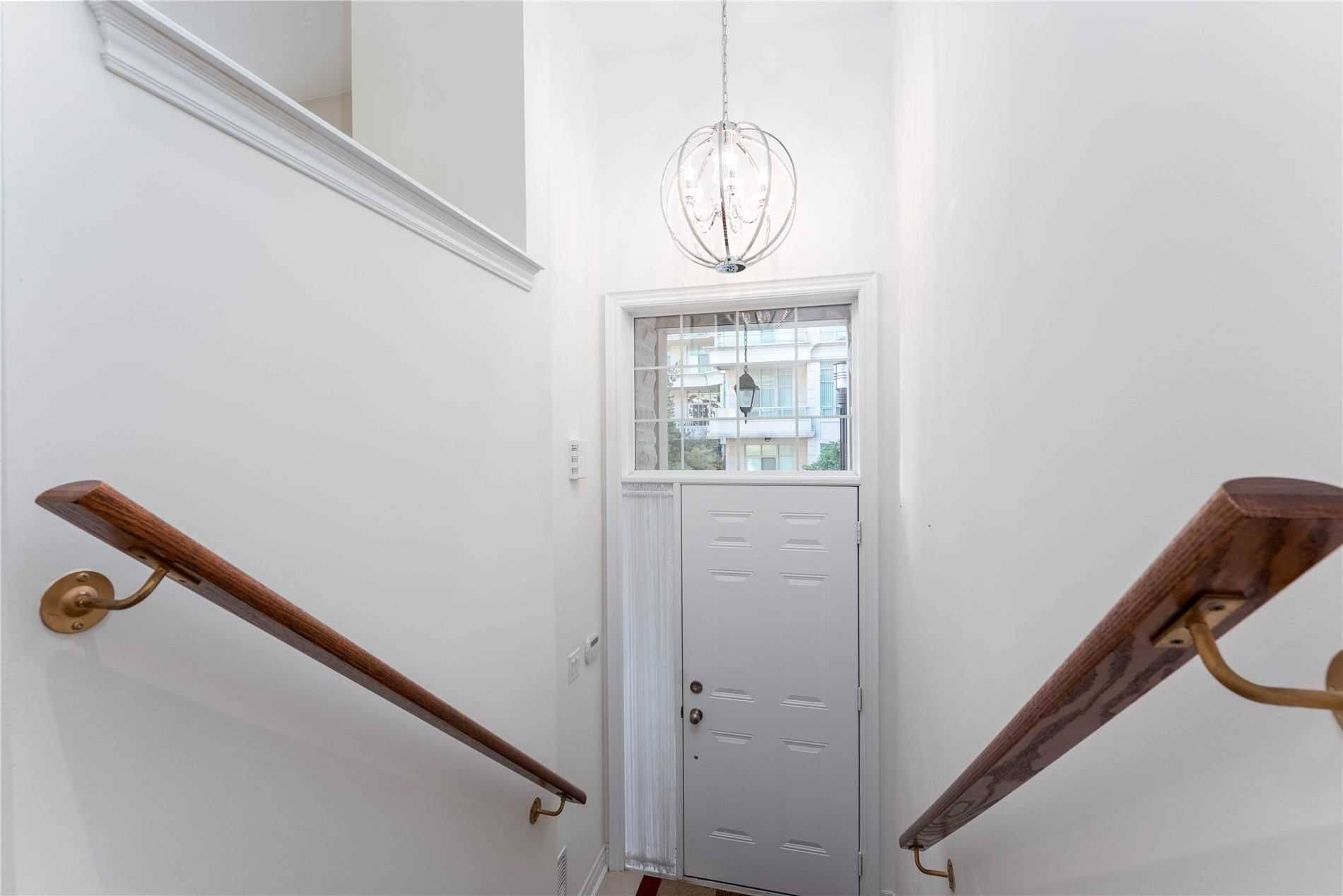 Toronto C15, ON M2J 0B1,35 Bloorview PL