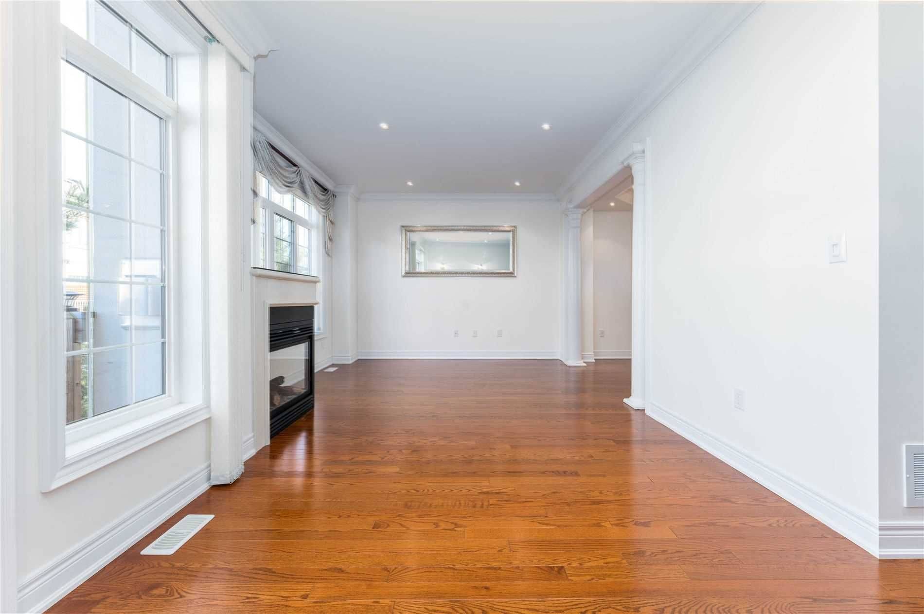 Toronto C15, ON M2J 0B1,35 Bloorview PL