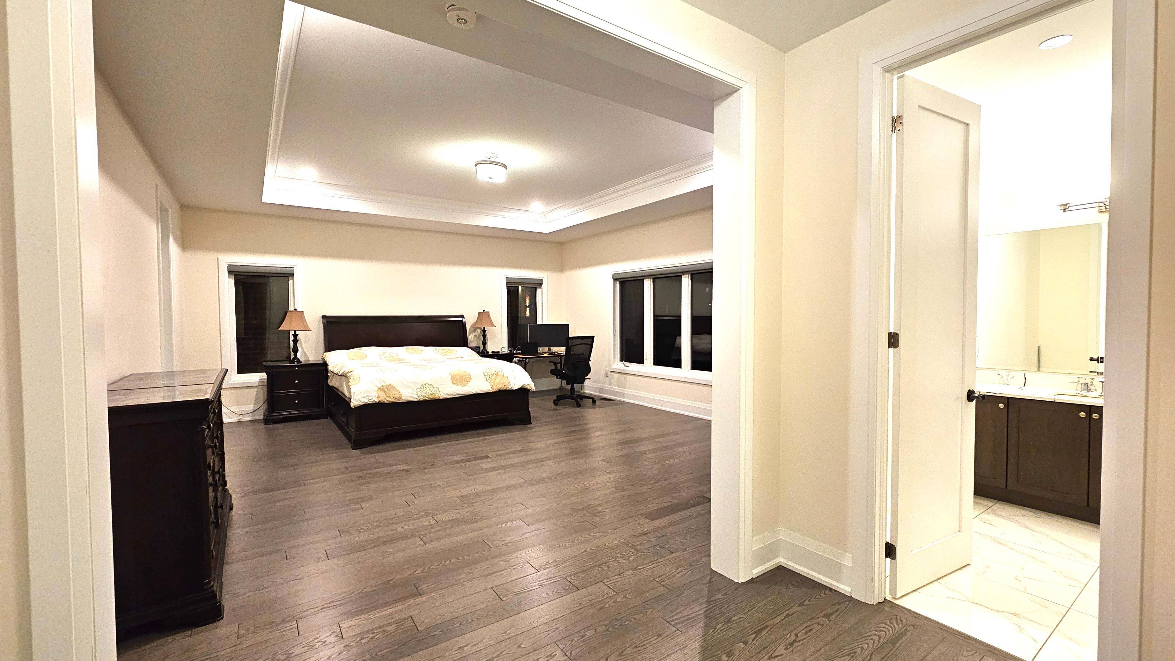 Richmond Hill, ON L4C 1T3,147 Hillsview DR