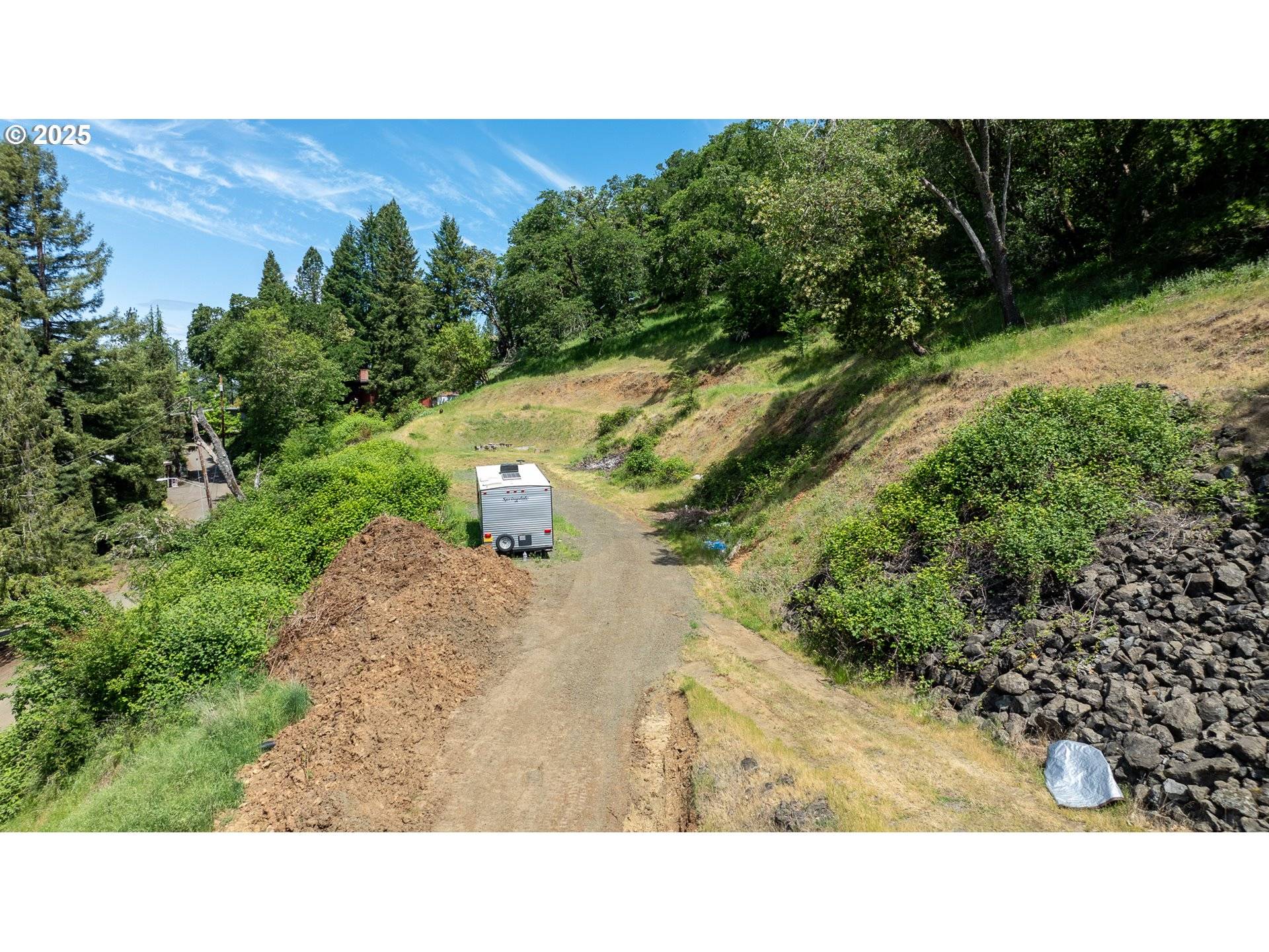 Roseburg, OR 97470,679 SE FISHER DR