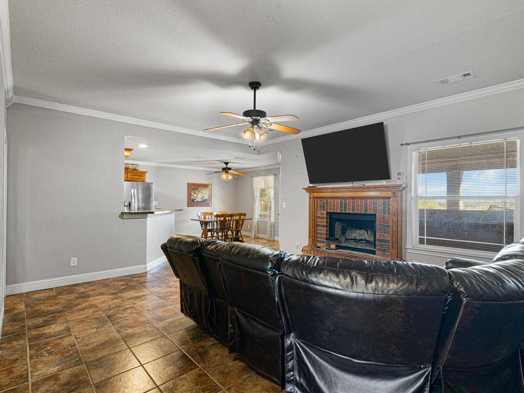 Ennis, TX 75119,1104 S Mulberry Street