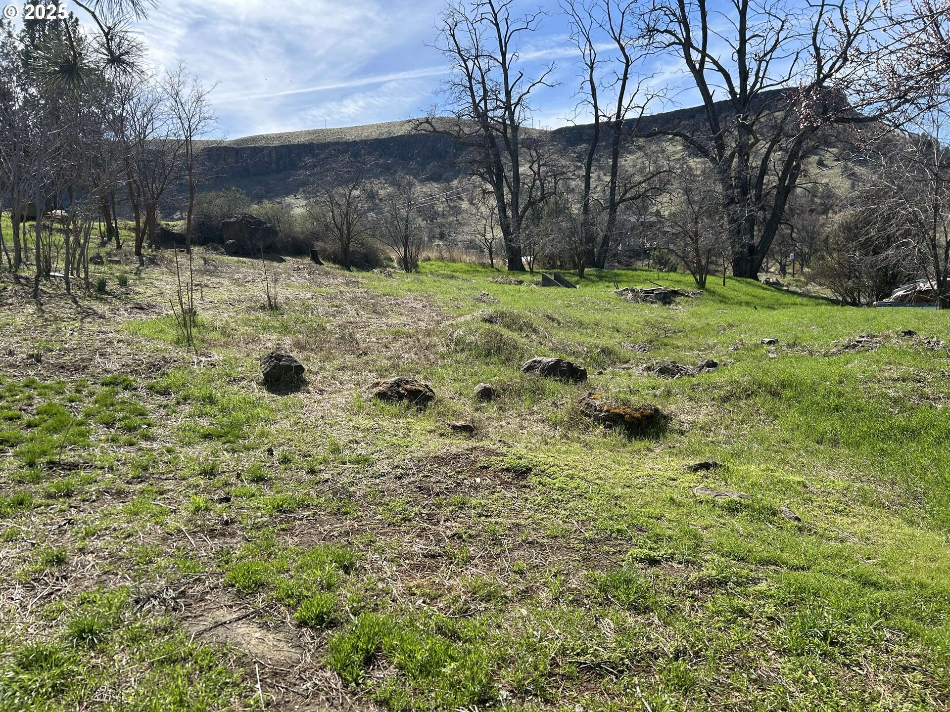 Tygh Valley, OR 97063,Wamic Market Rd