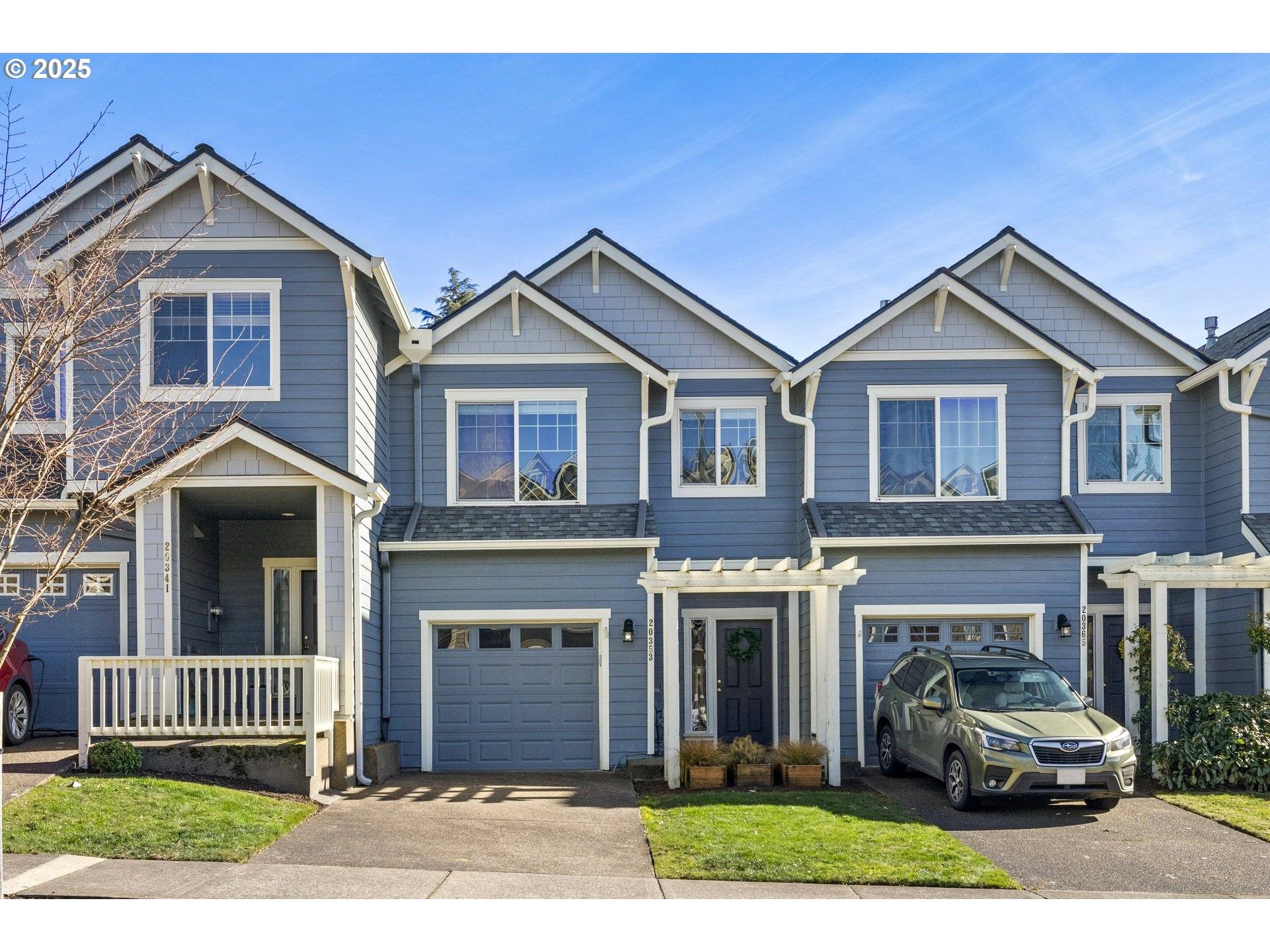 West Linn, OR 97068,20353 HOODVIEW AVE