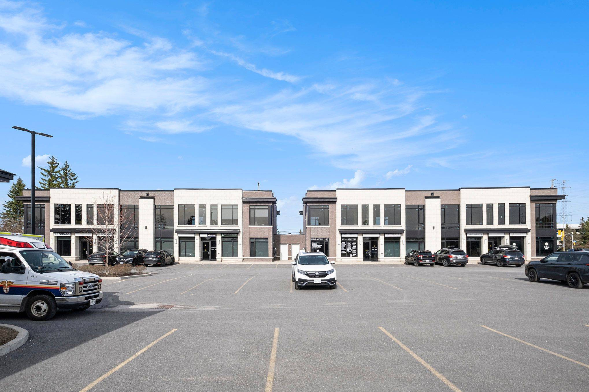 Hunt Club - South Keys And Area, ON K1H 1B1,2500 ST LAURENT BLVD #103 & 104