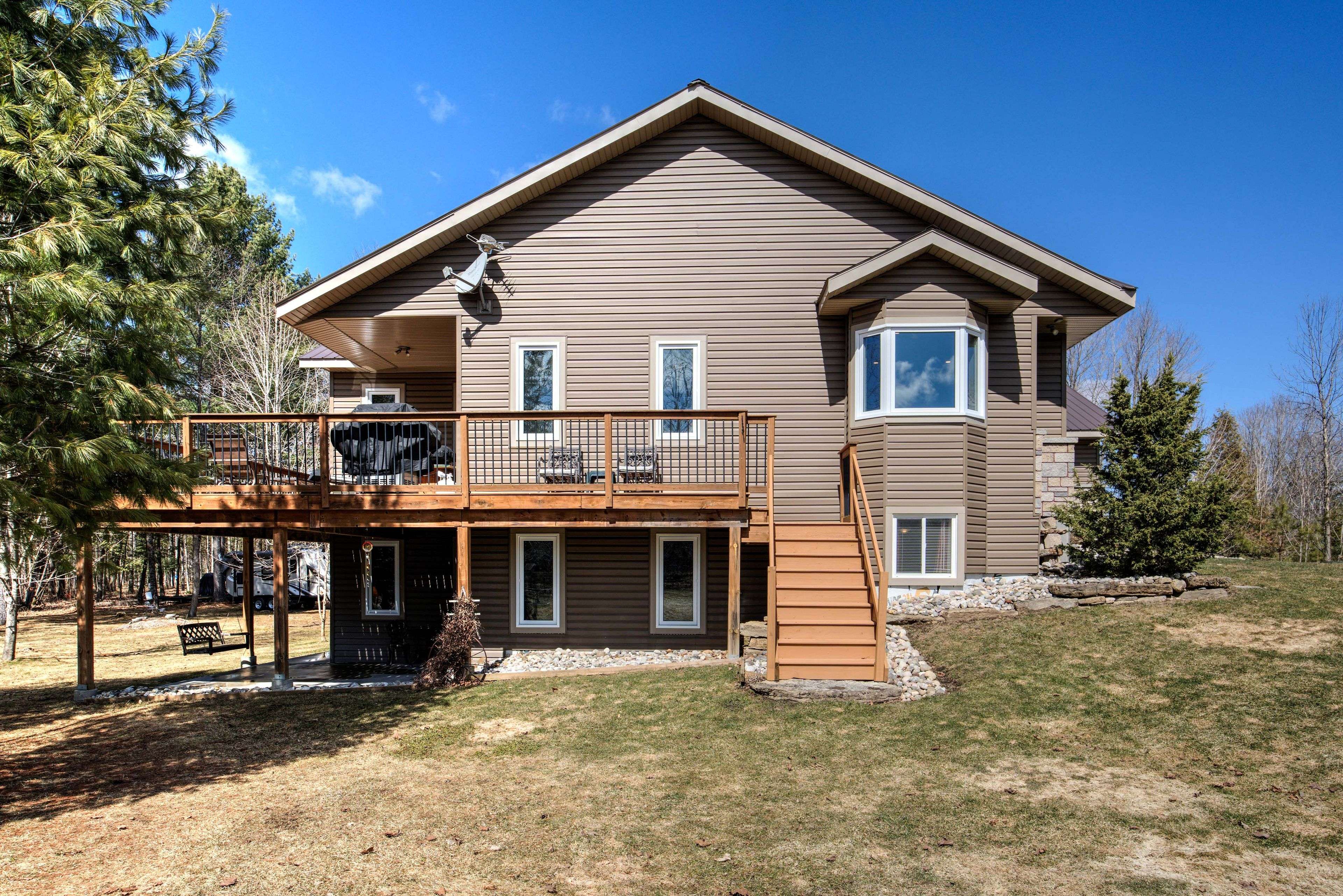 Elizabethtown-kitley, ON K6V 5T4,6228 FOSTER HALL RD