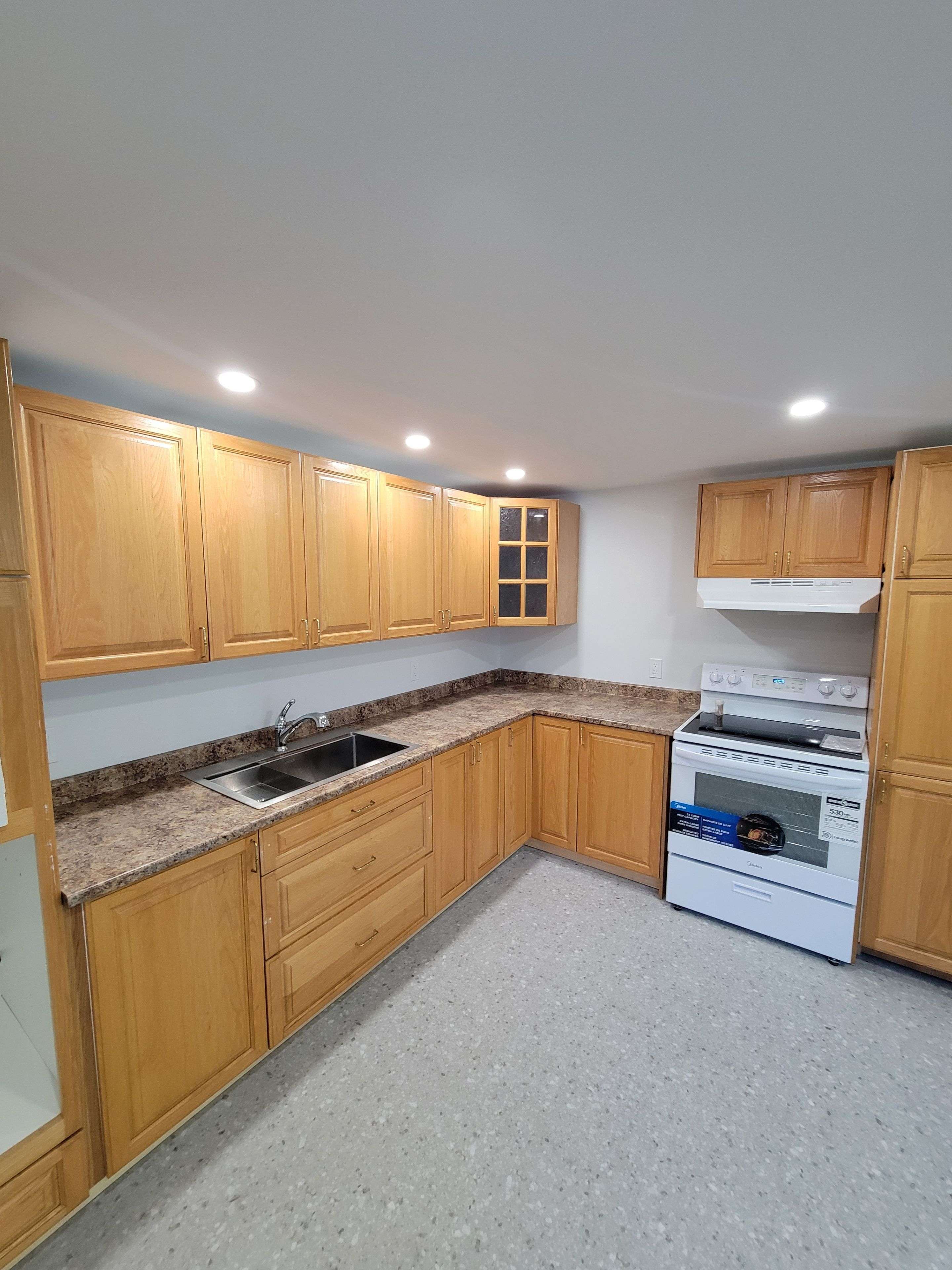 North Dundas, ON K0E 1W0,11060 County Road 3 RD #5