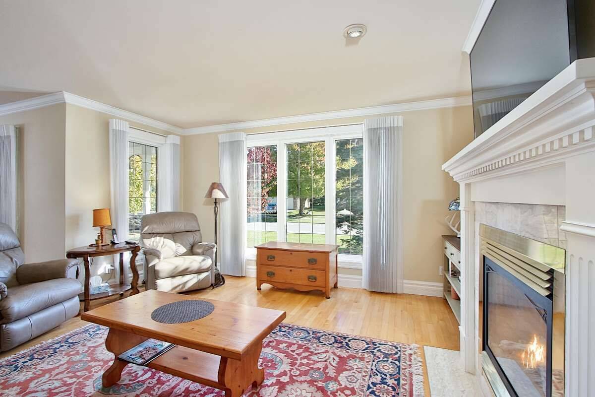 East Zorra-tavistock, ON N0B 2R0,230 Frederick CT