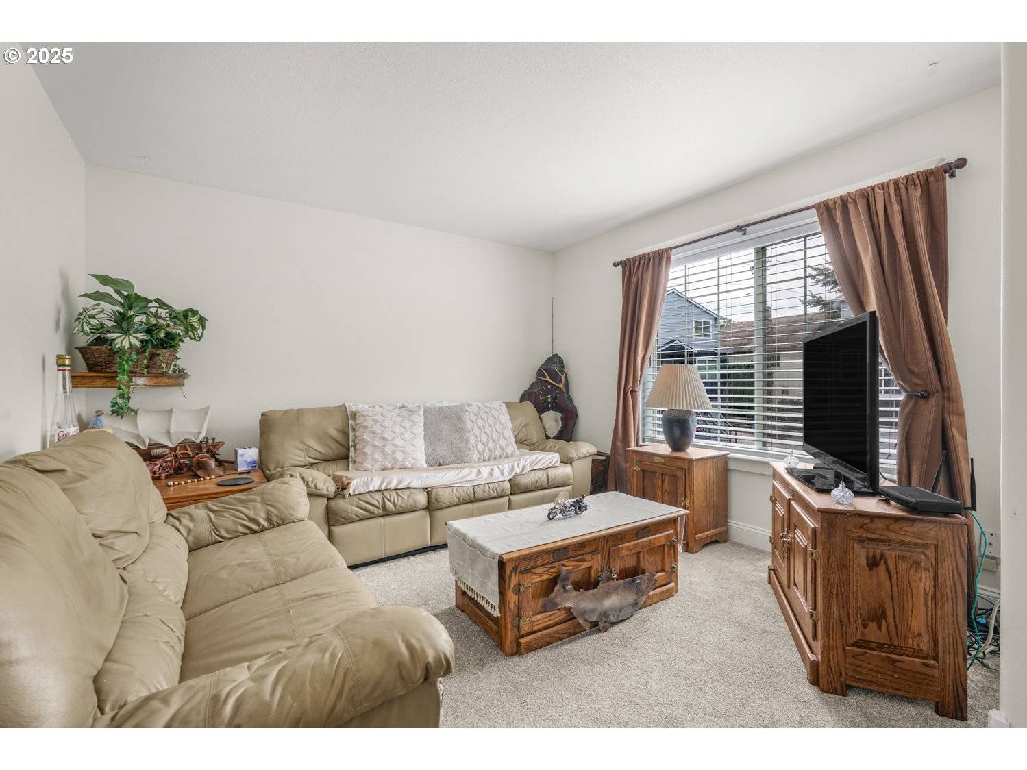 St Helens, OR 97051,255 N 18TH ST #7