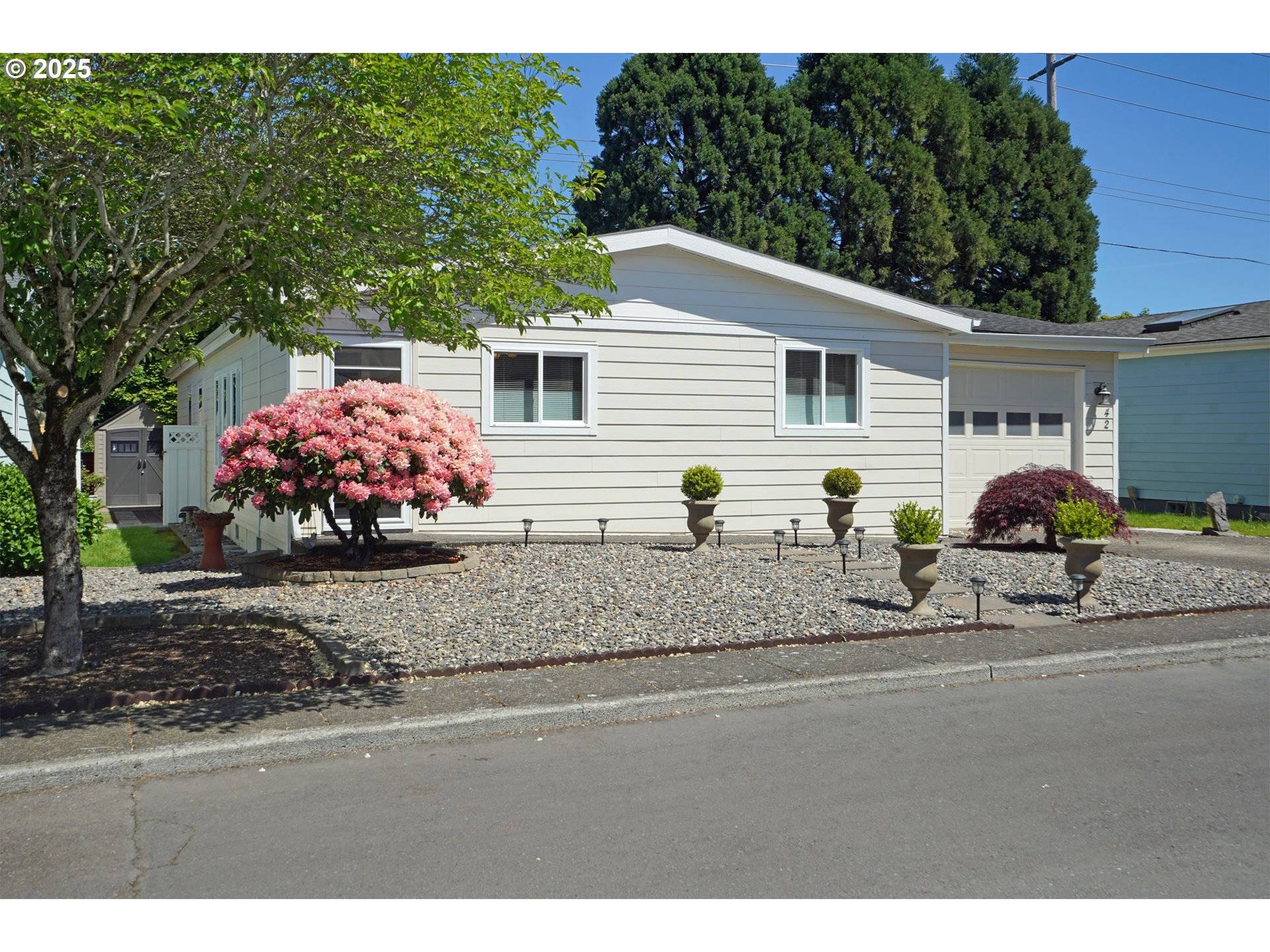 Portland, OR 97230,14308 NE SANDY BLVD ##42