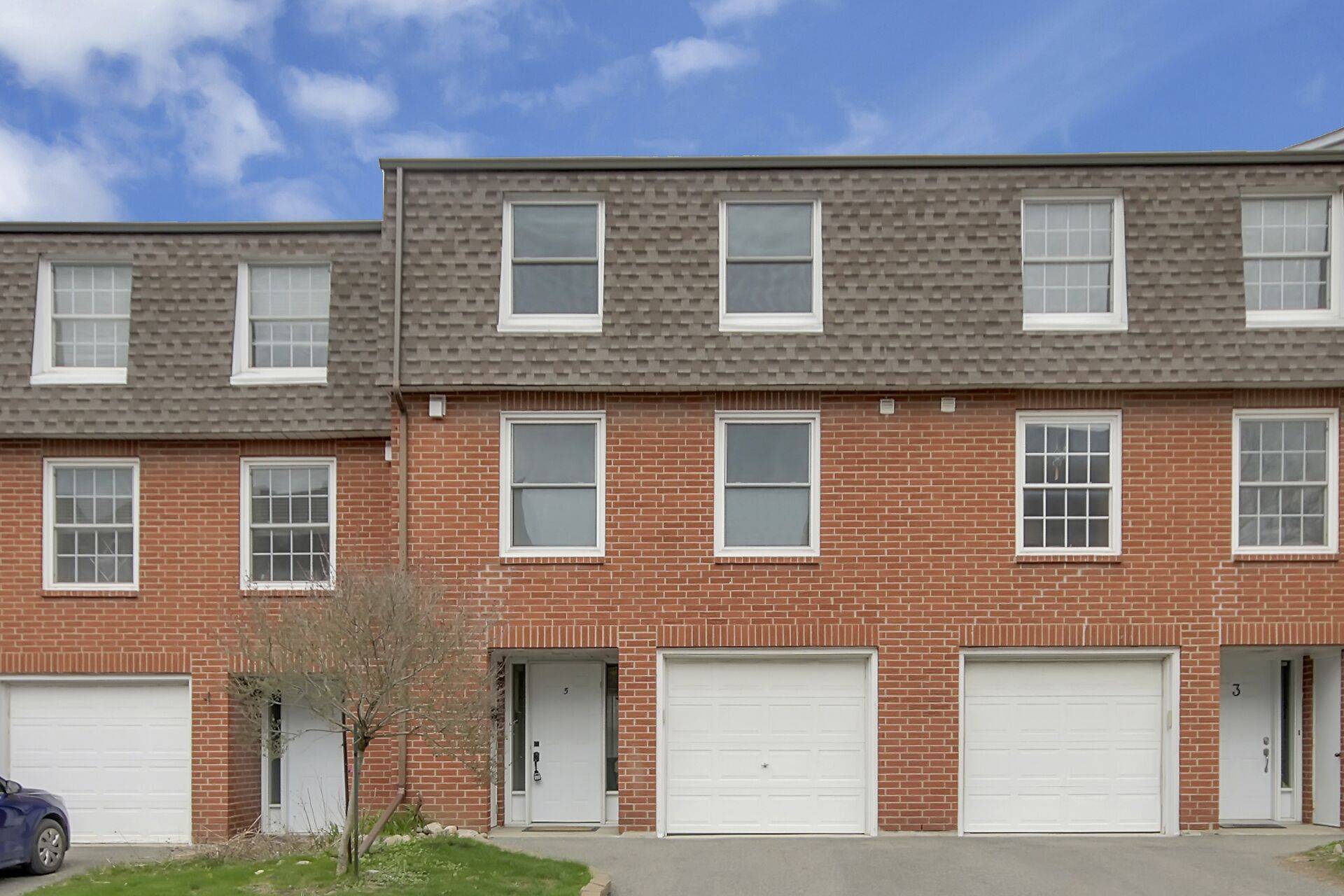 Mooneys Bay - Carleton Heights And Area, ON K2C 3P4,5 Moorside Private