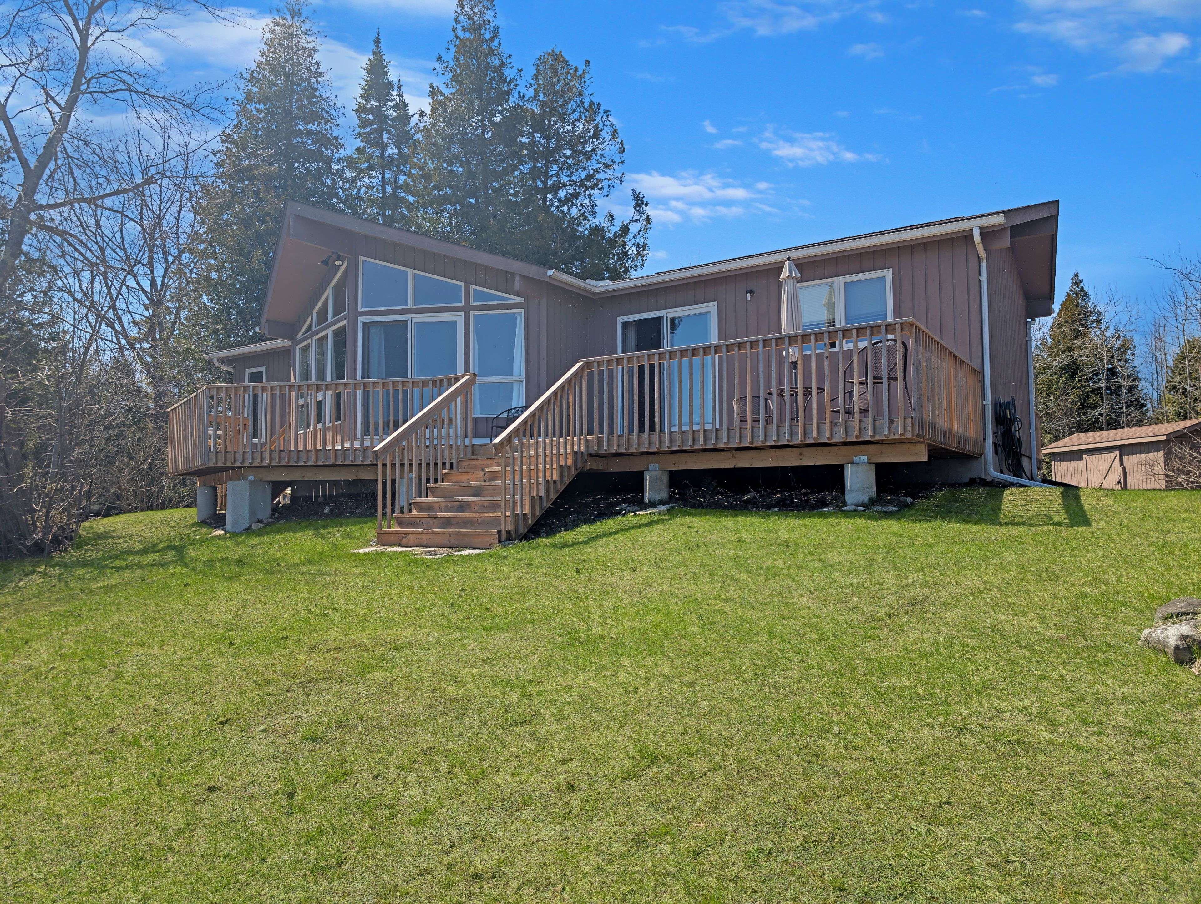 Northern Bruce Peninsula, ON N0H 1W0,291 Tamarac RD