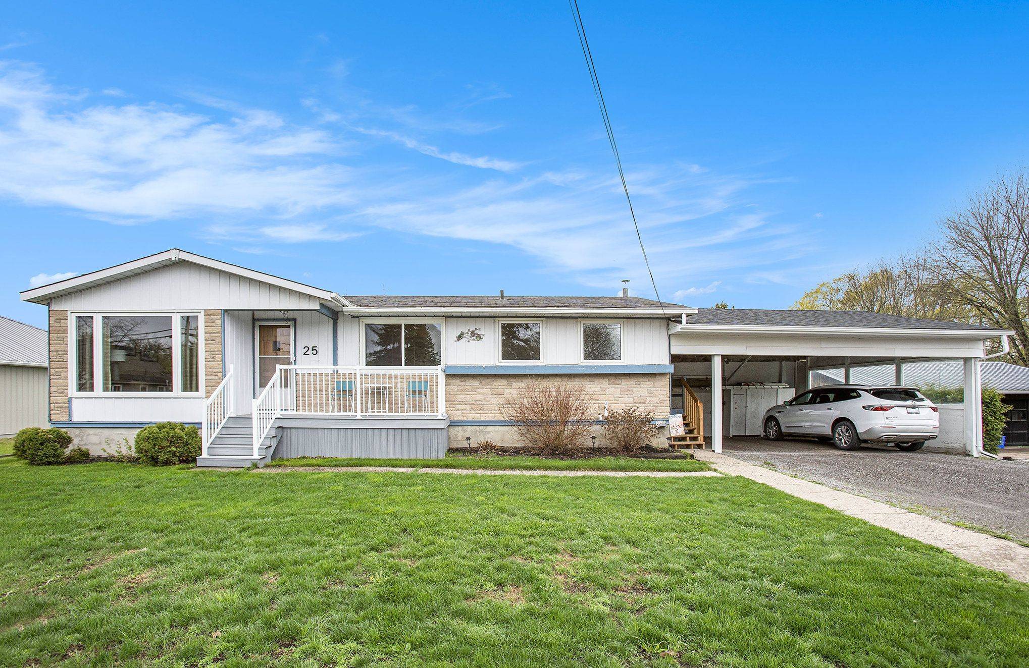 Mcnab/braeside, ON K7S 1R3,25 RIVER RD