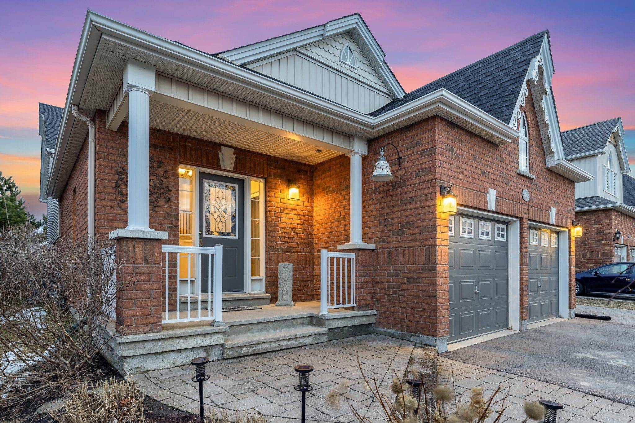 Innisfil, ON L9S 4W2,1143 Booth AVE