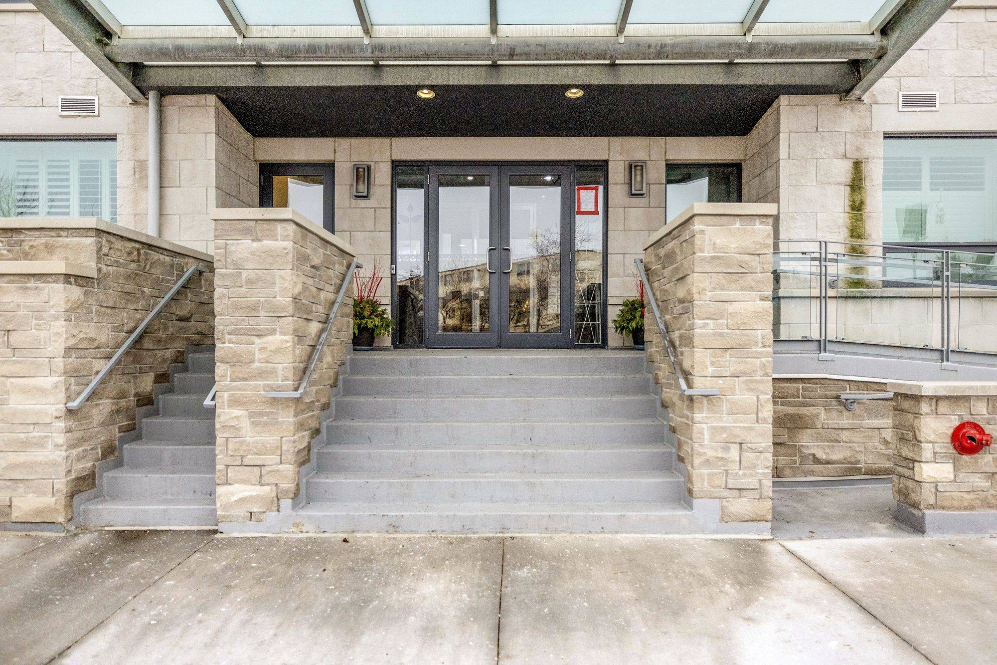Milton, ON L9T 8K8,383 Main ST E #618