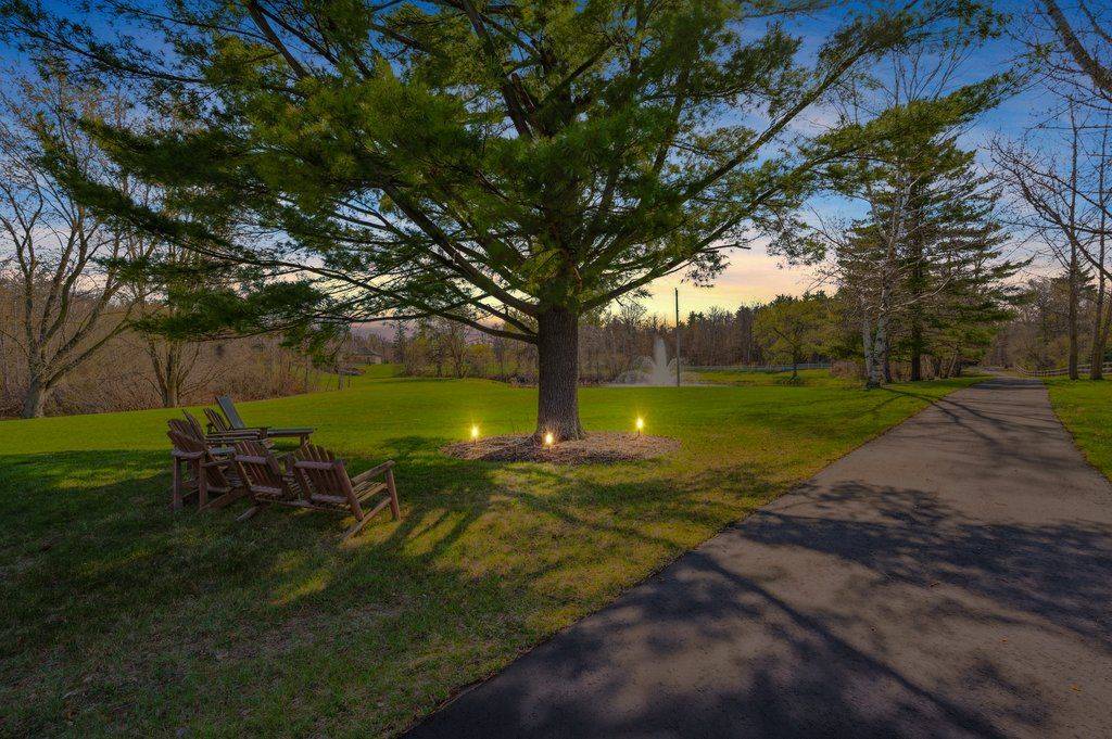 Puslinch, ON N3C 2V4,4337 Sideroad 10 Side Road S