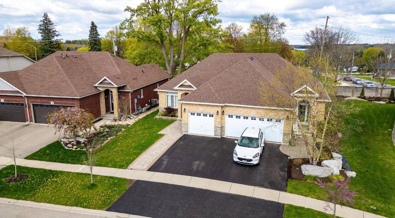 Woodstock, ON N4T 1W6,724 Garden CT