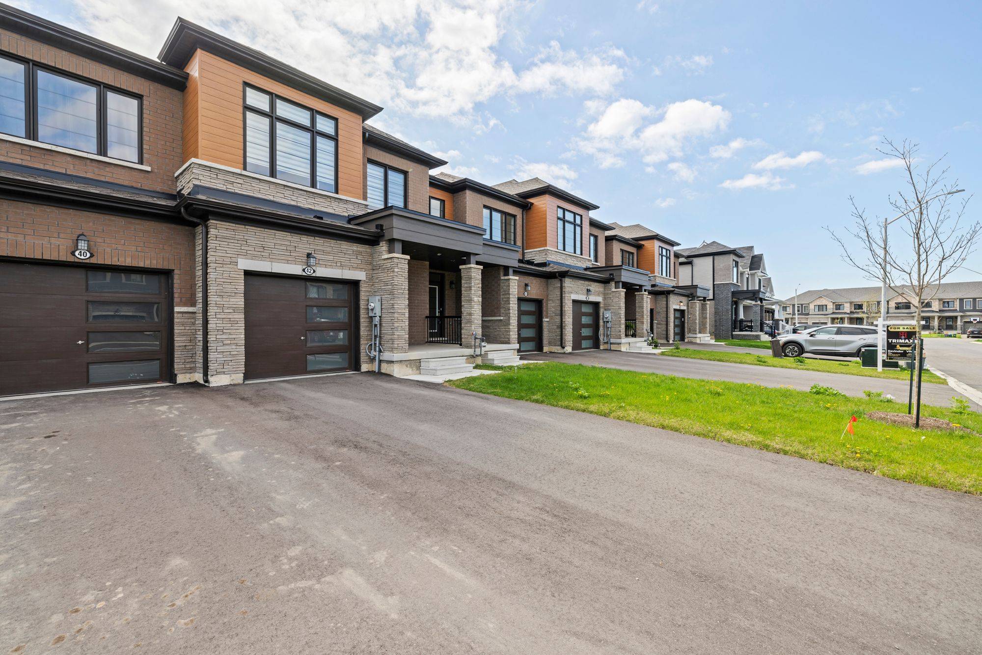 Thorold, ON L2V 0K9,42 Concord DR