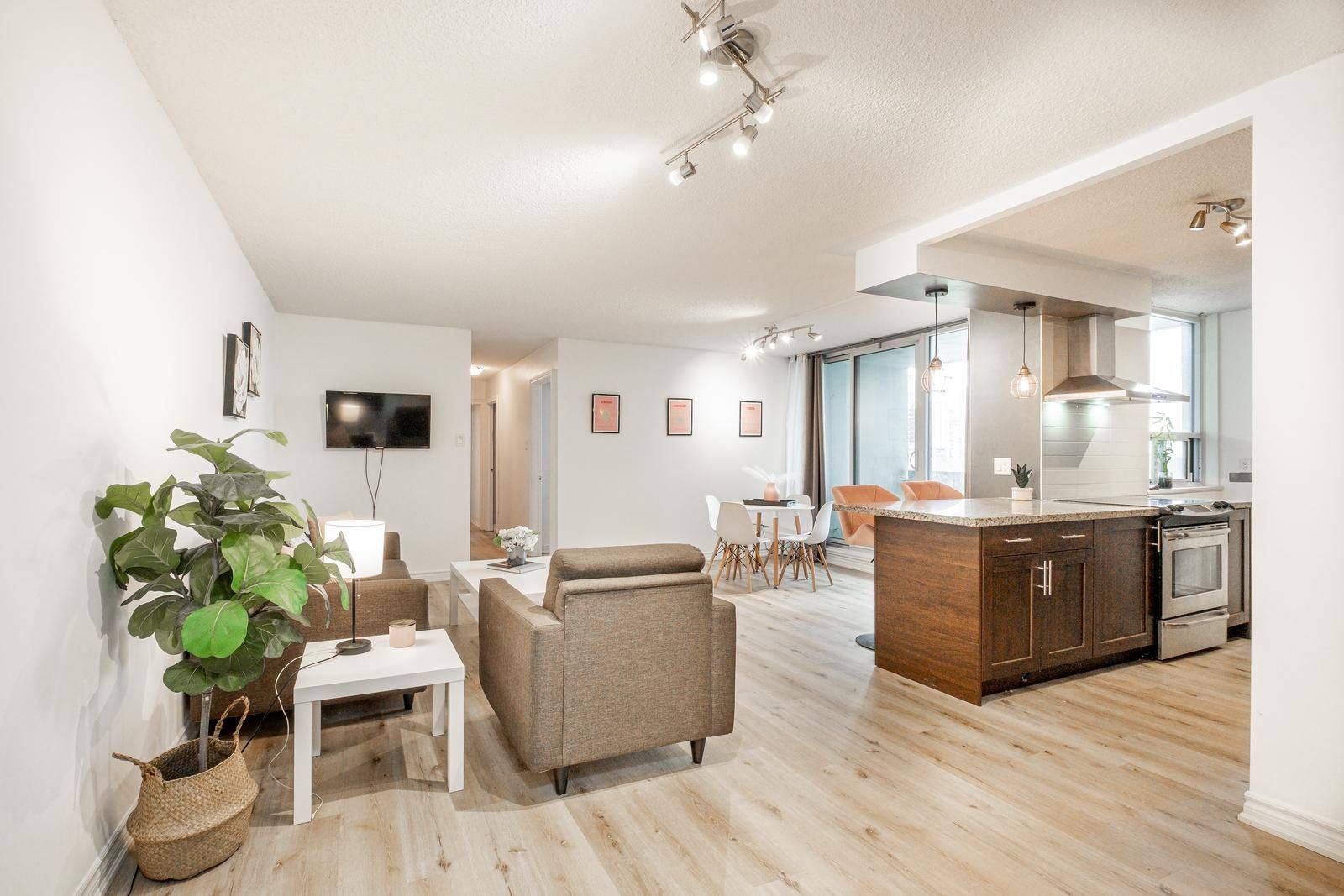 Toronto C15, ON M2J 4P9,10 Muirhead RD #610