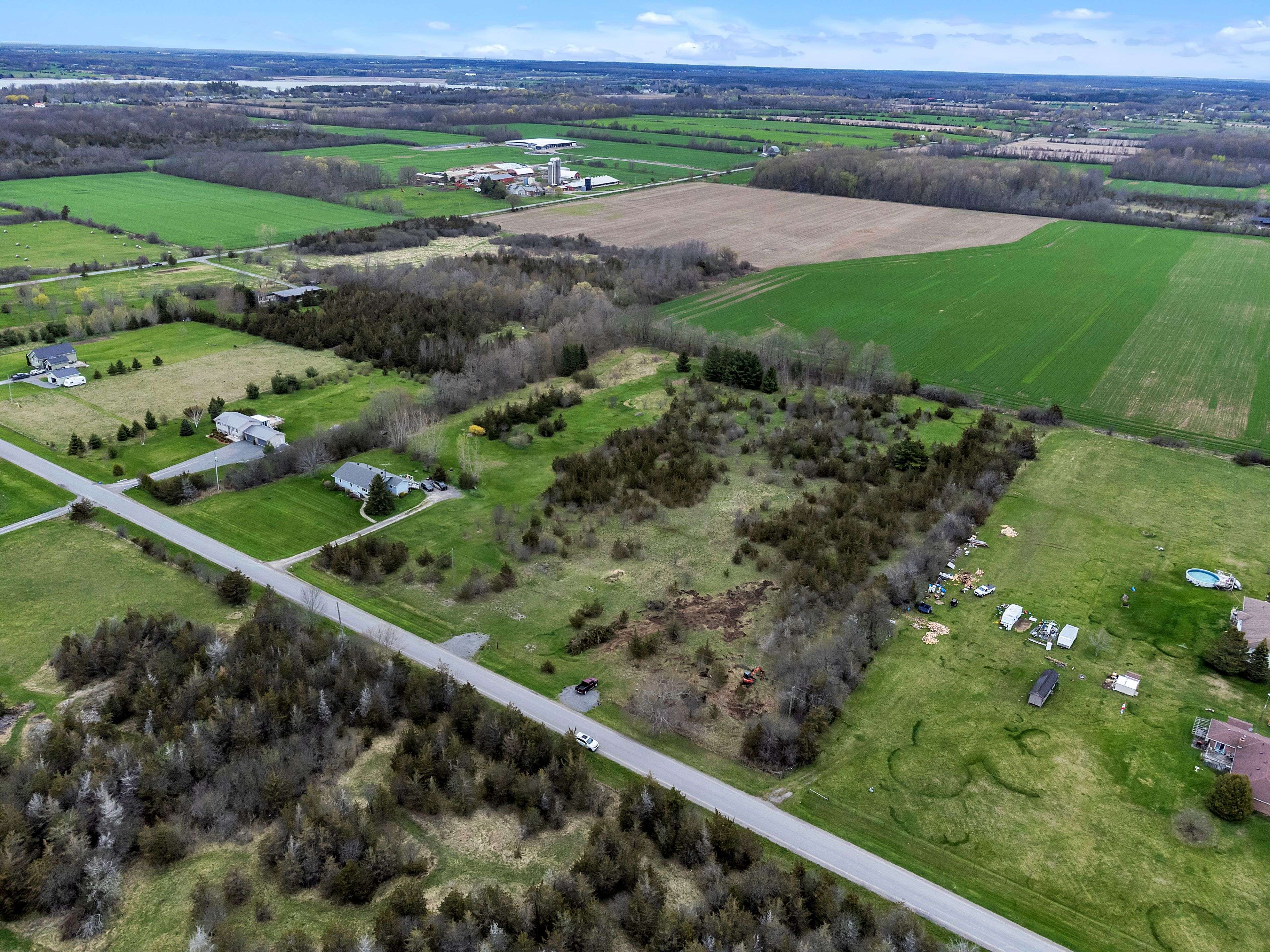 Prince Edward County, ON K0K 1P0,313 Kings RD