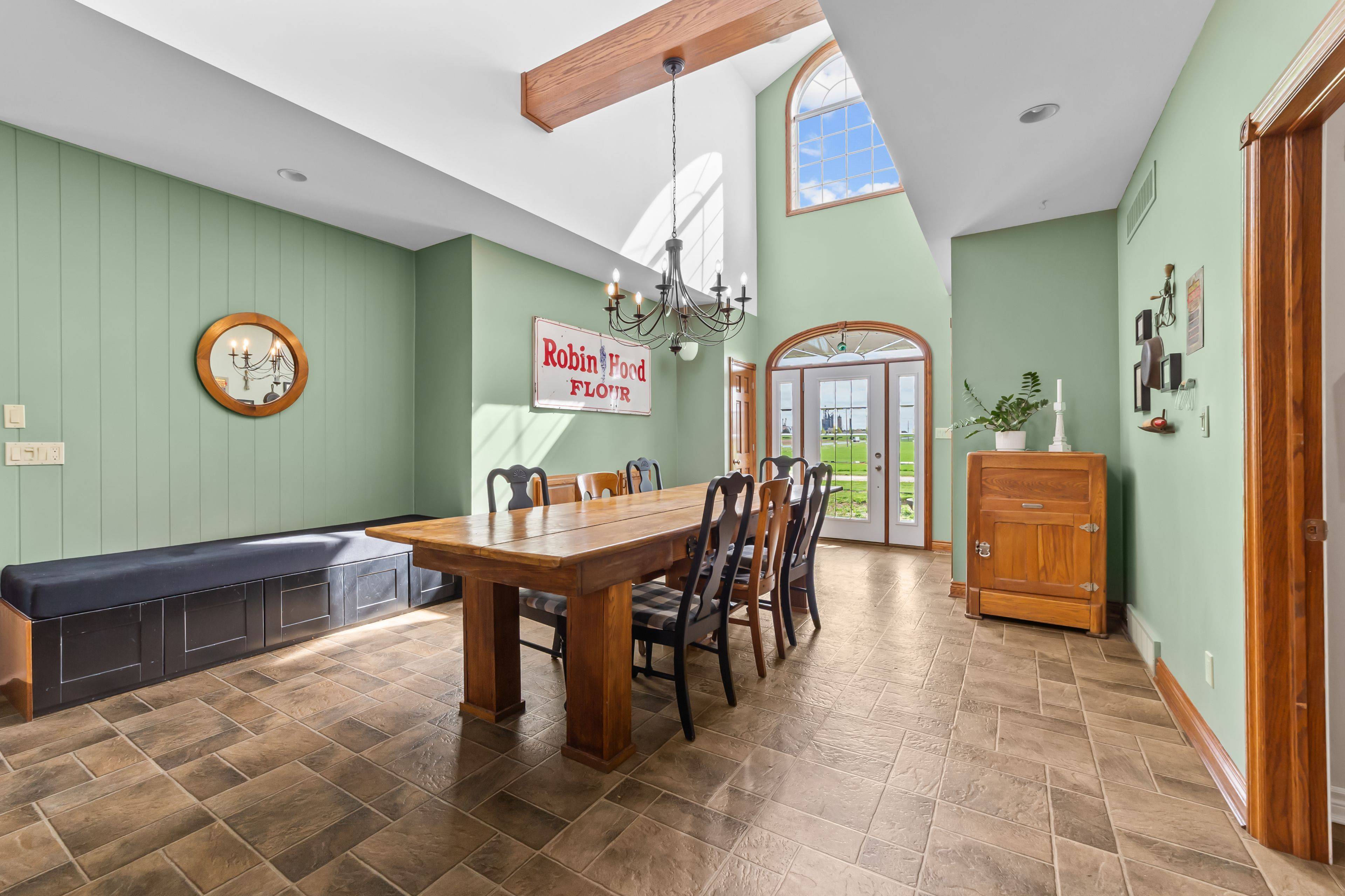 North Middlesex, ON N0M 2J0,5291 Mount Carmel DR
