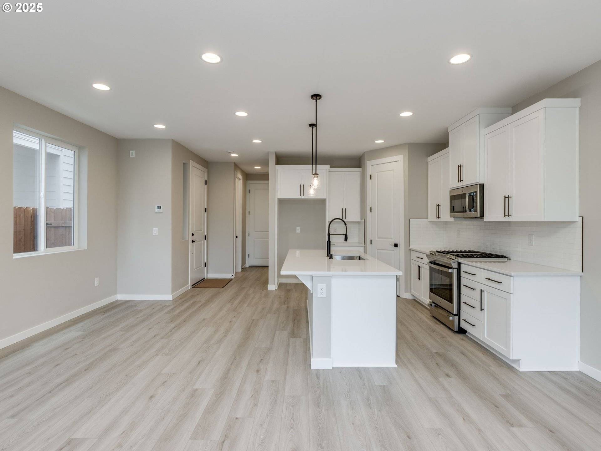 Ridgefield, WA 98642,838 NW 178TH WAY