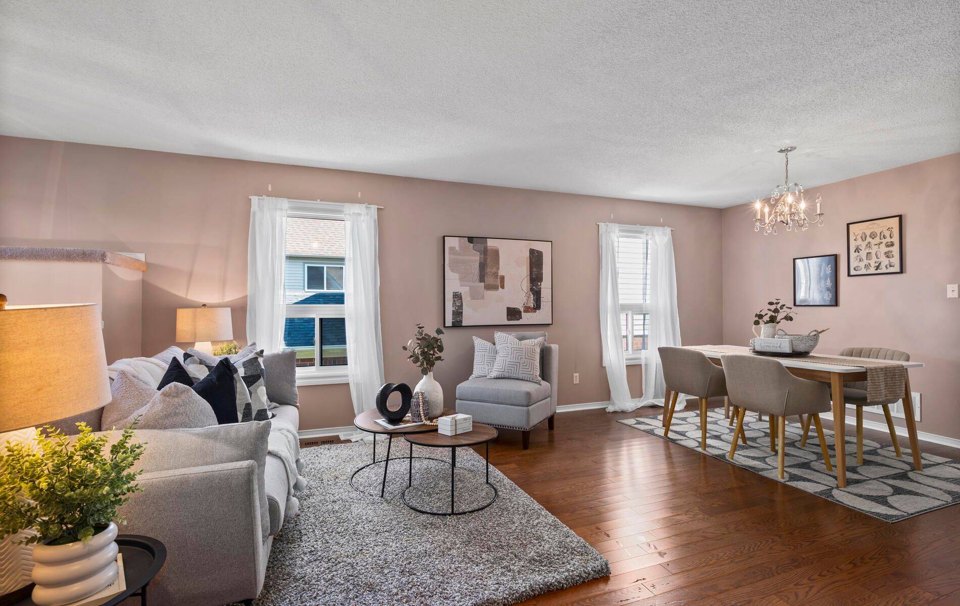 Whitby, ON L1P 1N4,33 Southwell AVE