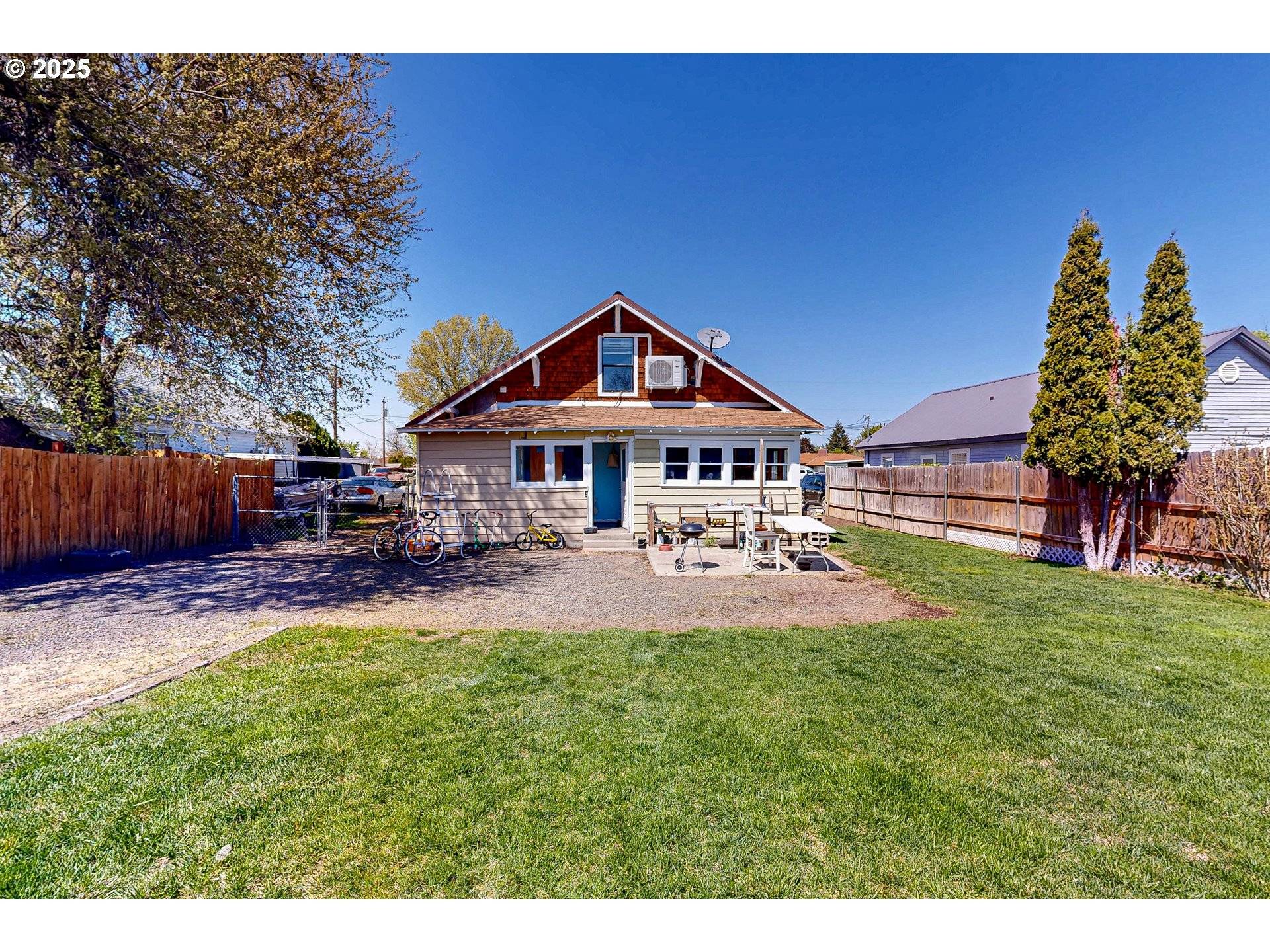 Milton Freewater, OR 97862,138 SE 5TH AVE
