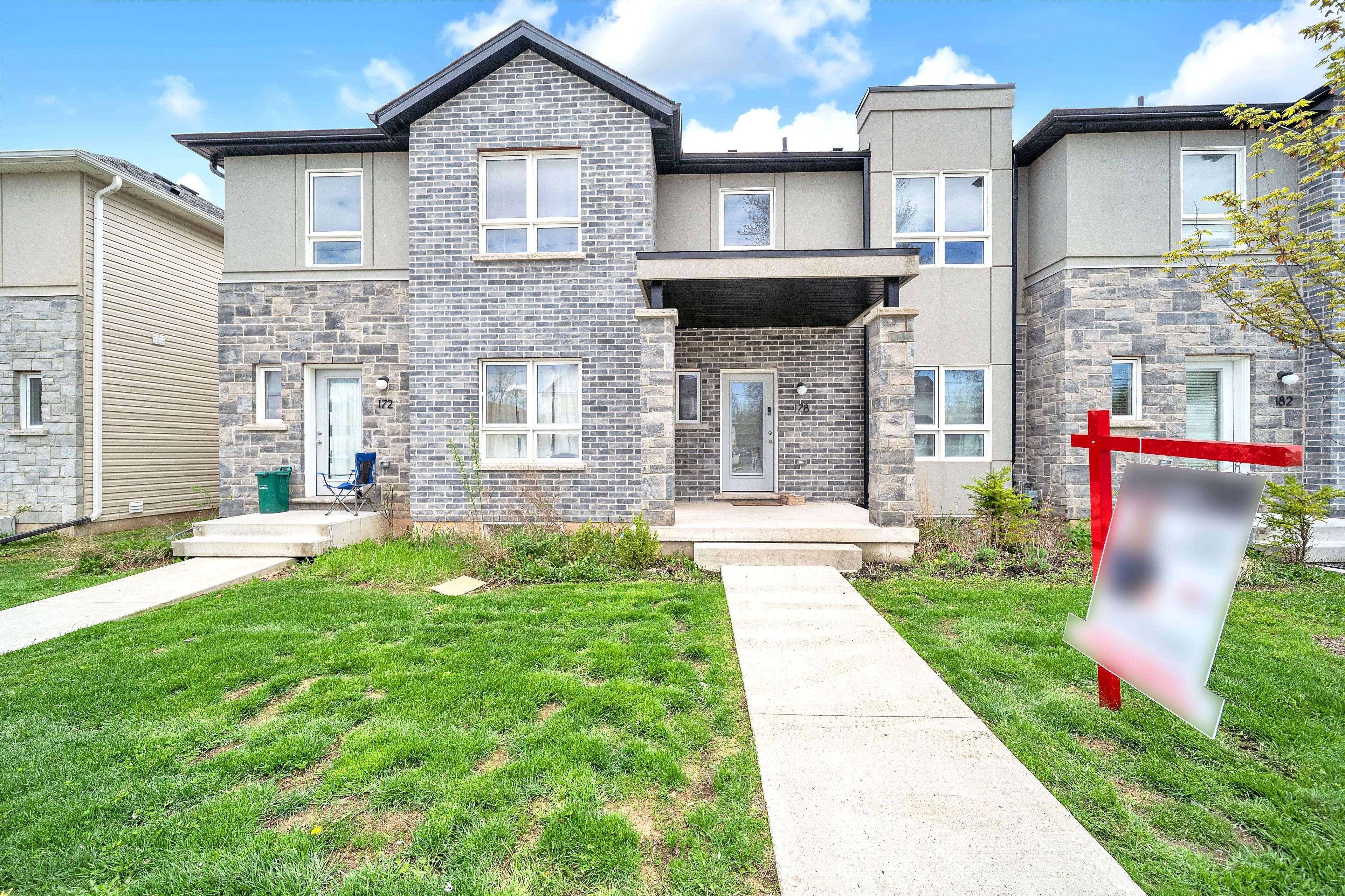 Welland, ON L3C 5L5,178 Broadway LN