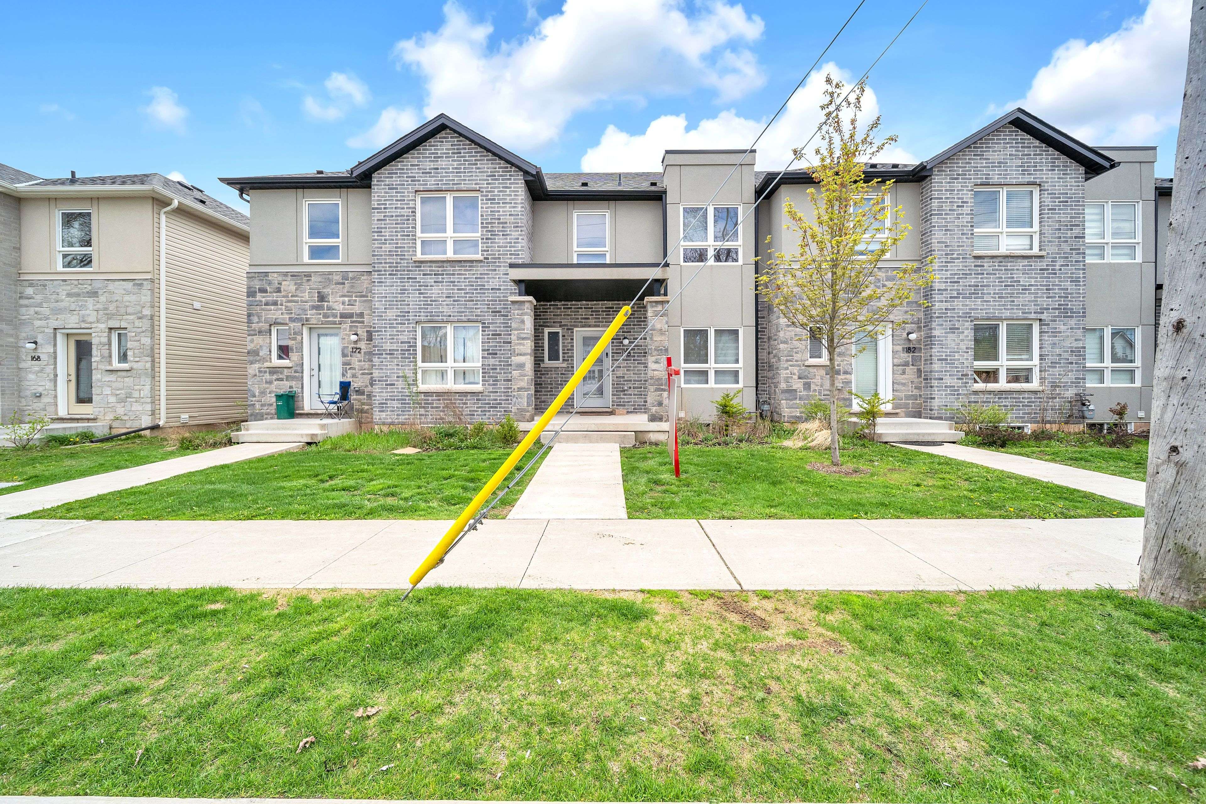 Welland, ON L3C 5L5,178 Broadway LN