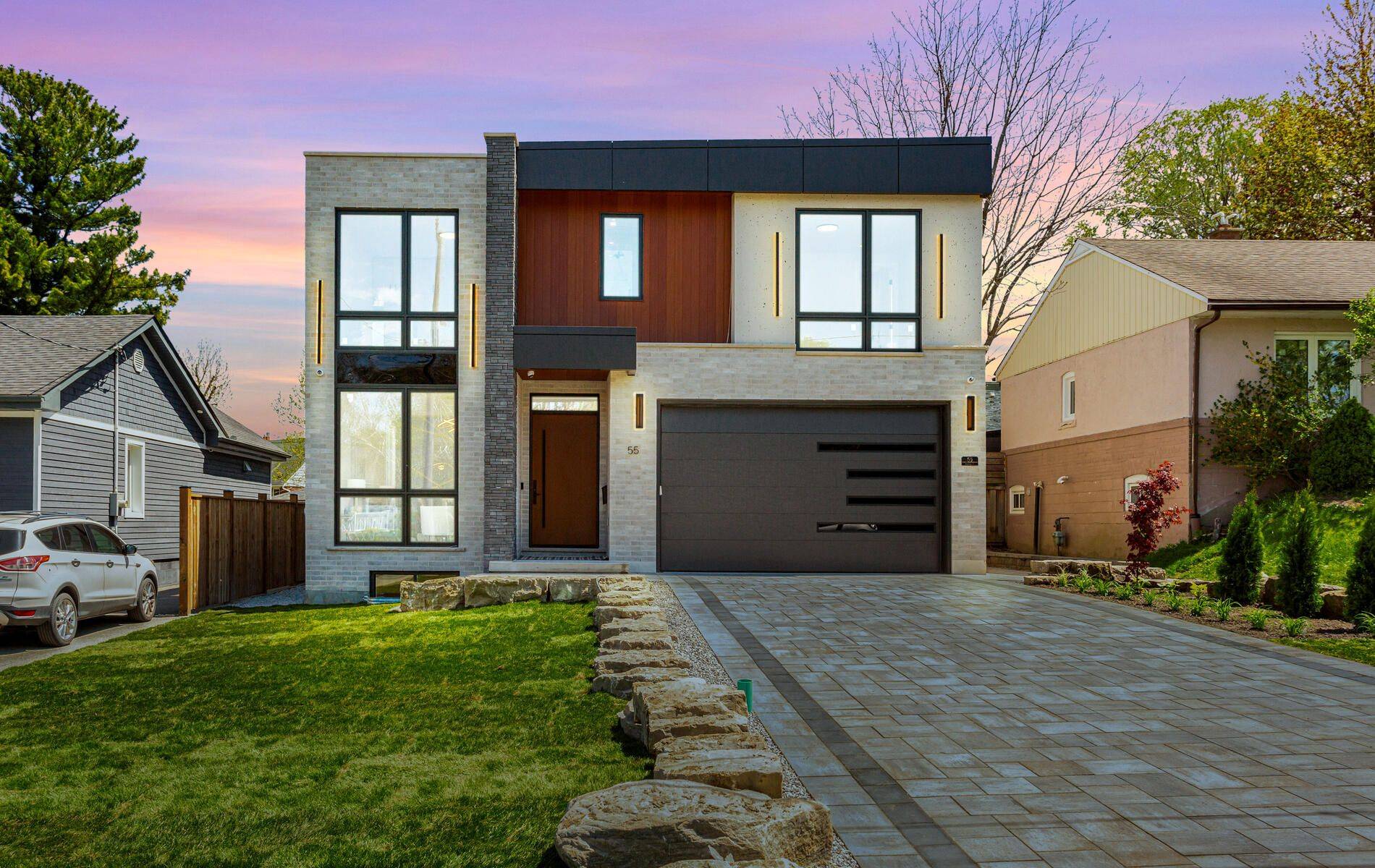 Toronto E08, ON M1M 2E6,55 Adanac DR