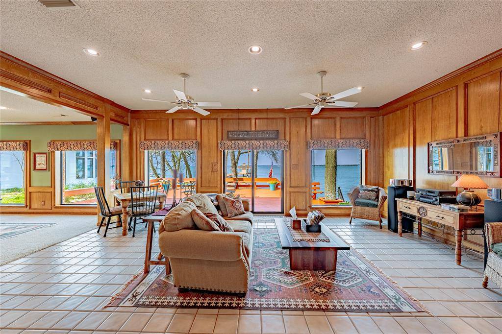 Trinidad, TX 75163,102 Brentwood Estates Drive