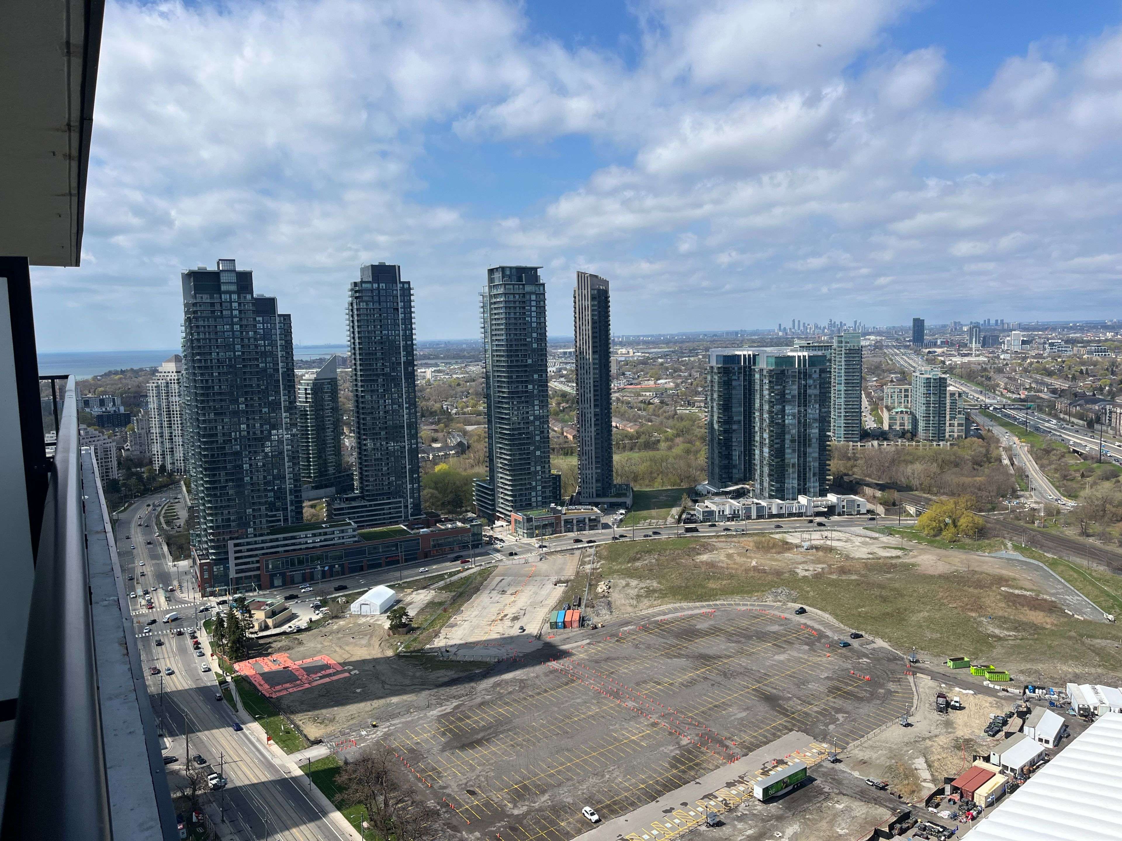 Toronto W06, ON M8V 0G9,38 Annie Craig DR E #3709