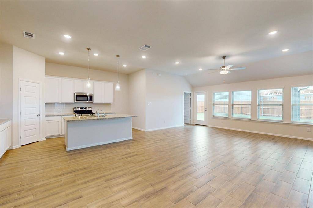 Denton, TX 76249,7508 Sunset Valley Lane