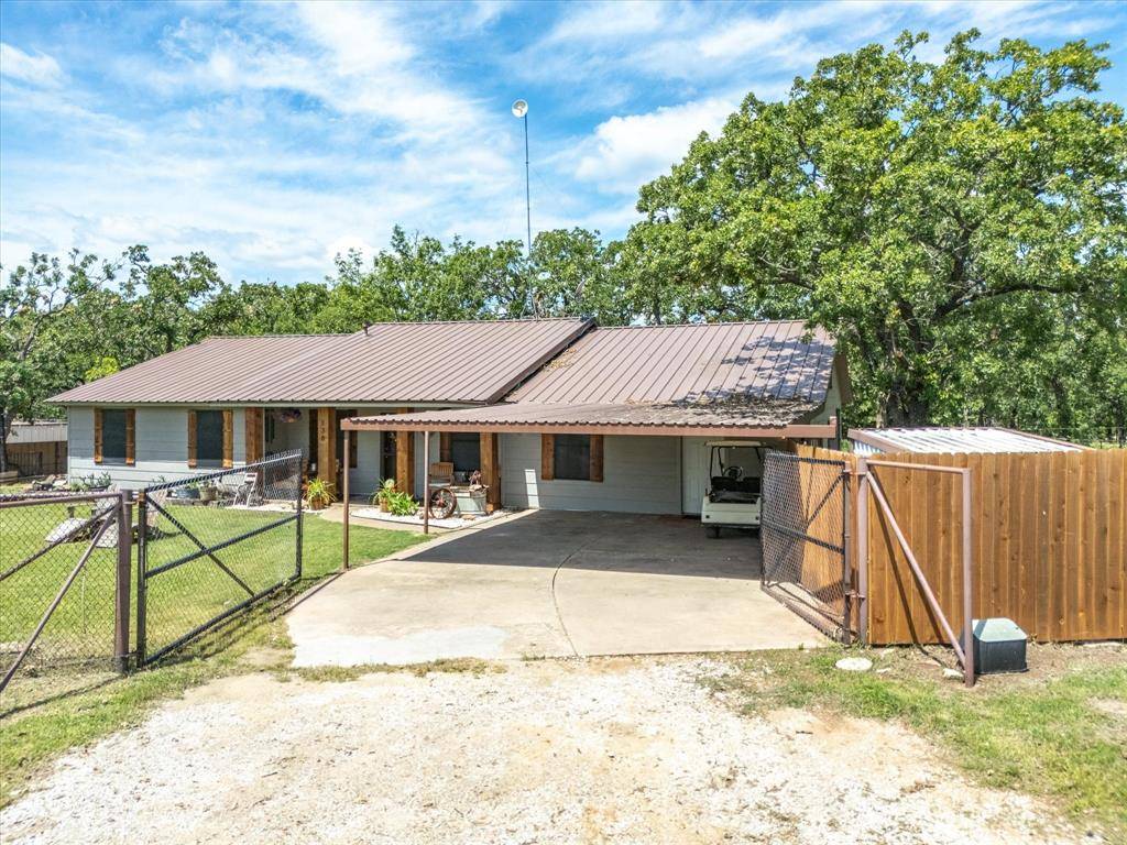 Bowie, TX 76230,138 Selma Road