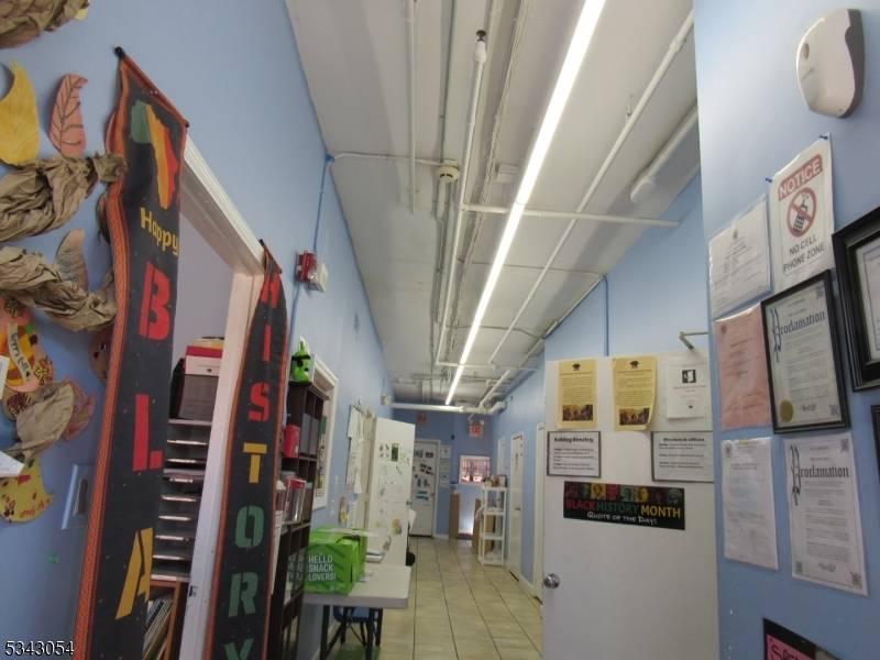 Plainfield City, NJ 07060,426 W Front St