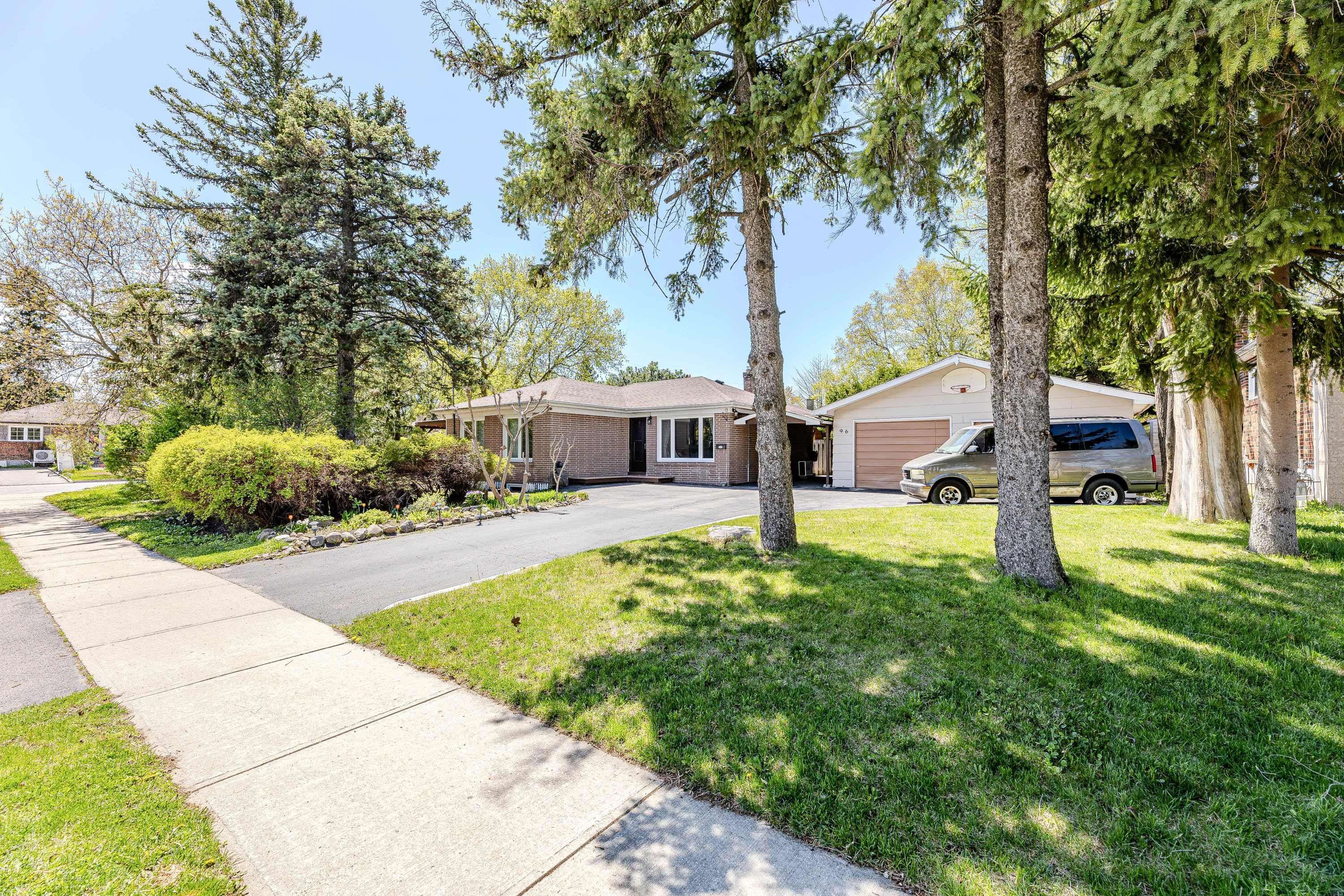 Richmond Hill, ON L4C 3J8,96 Talmage AVE
