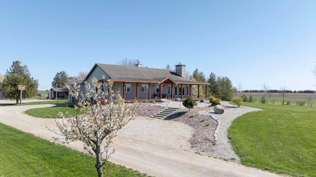 Huron-kinloss, ON N2Z 0B3,737 Lake Range DR