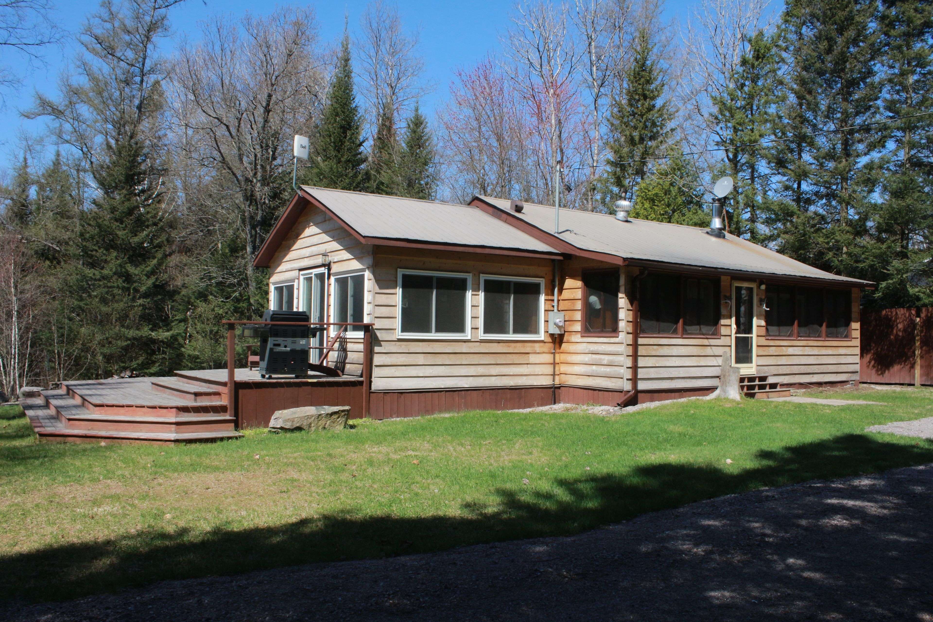 Parry Sound Remote Area, ON P0A 1X0,502 Deer Lake RD