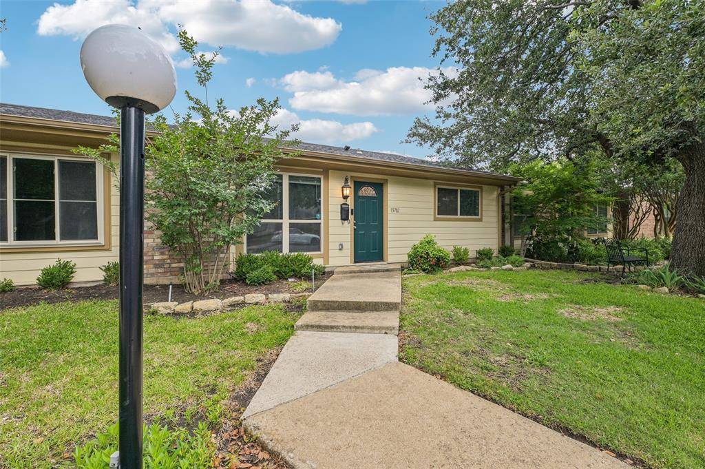 Dallas, TX 75240,13782 Brookgreen Circle