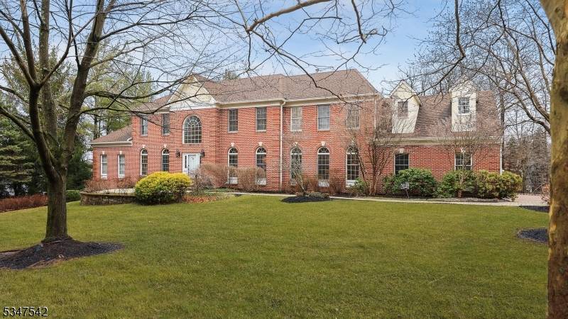 Warren Twp., NJ 07059,9 Chesterfield Dr