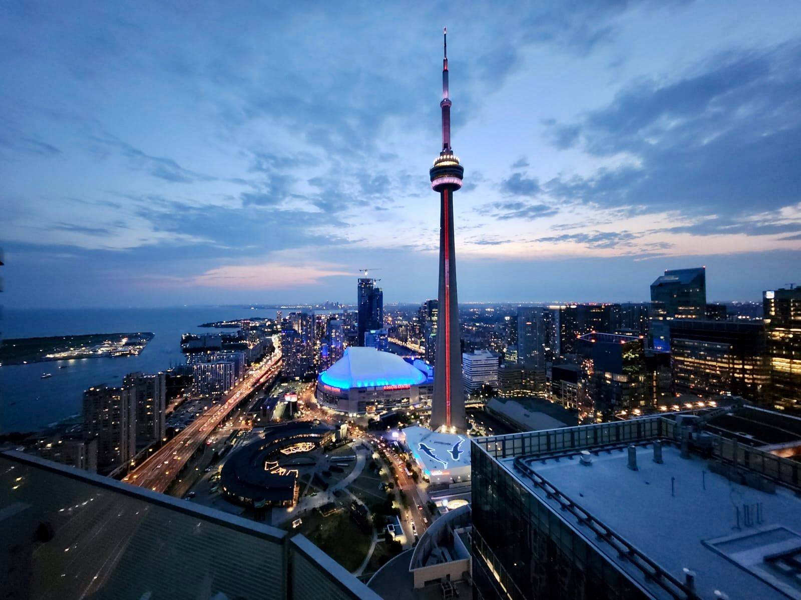 Toronto C01, ON M5J 0B1,14 York ST #6408