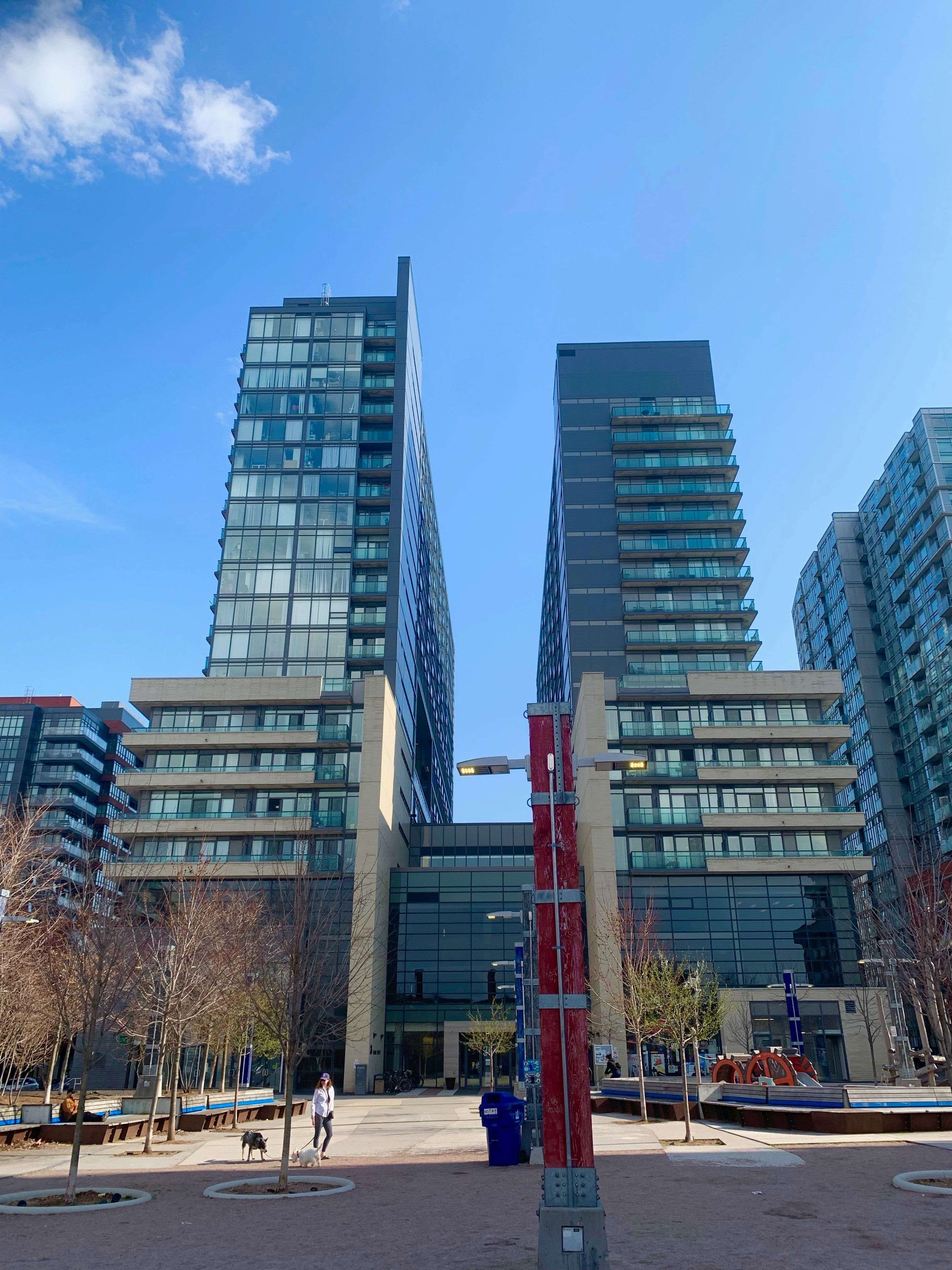 Toronto C01, ON M6J 0C7,36 Lisgar ST #509E