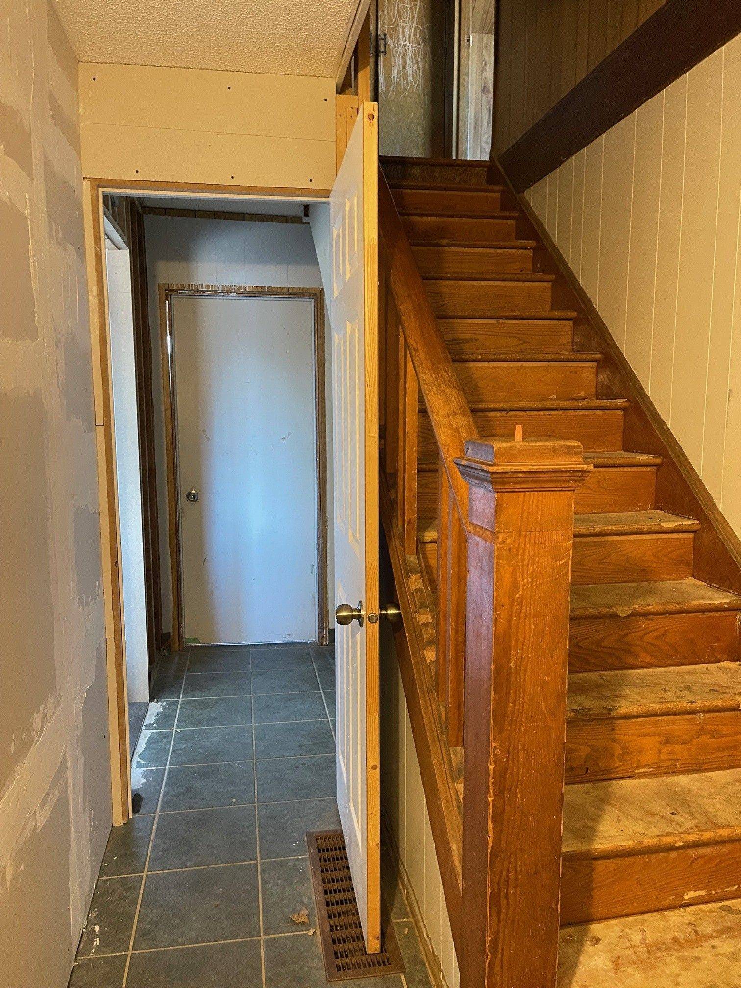 Belleville, ON K8P 3C4,252 North Front ST N