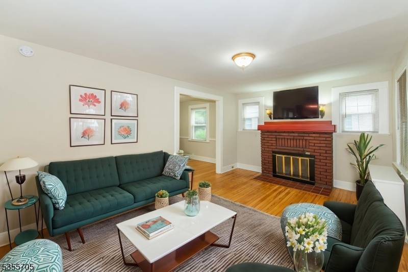Bloomfield Twp., NJ 07003,800 Broad St