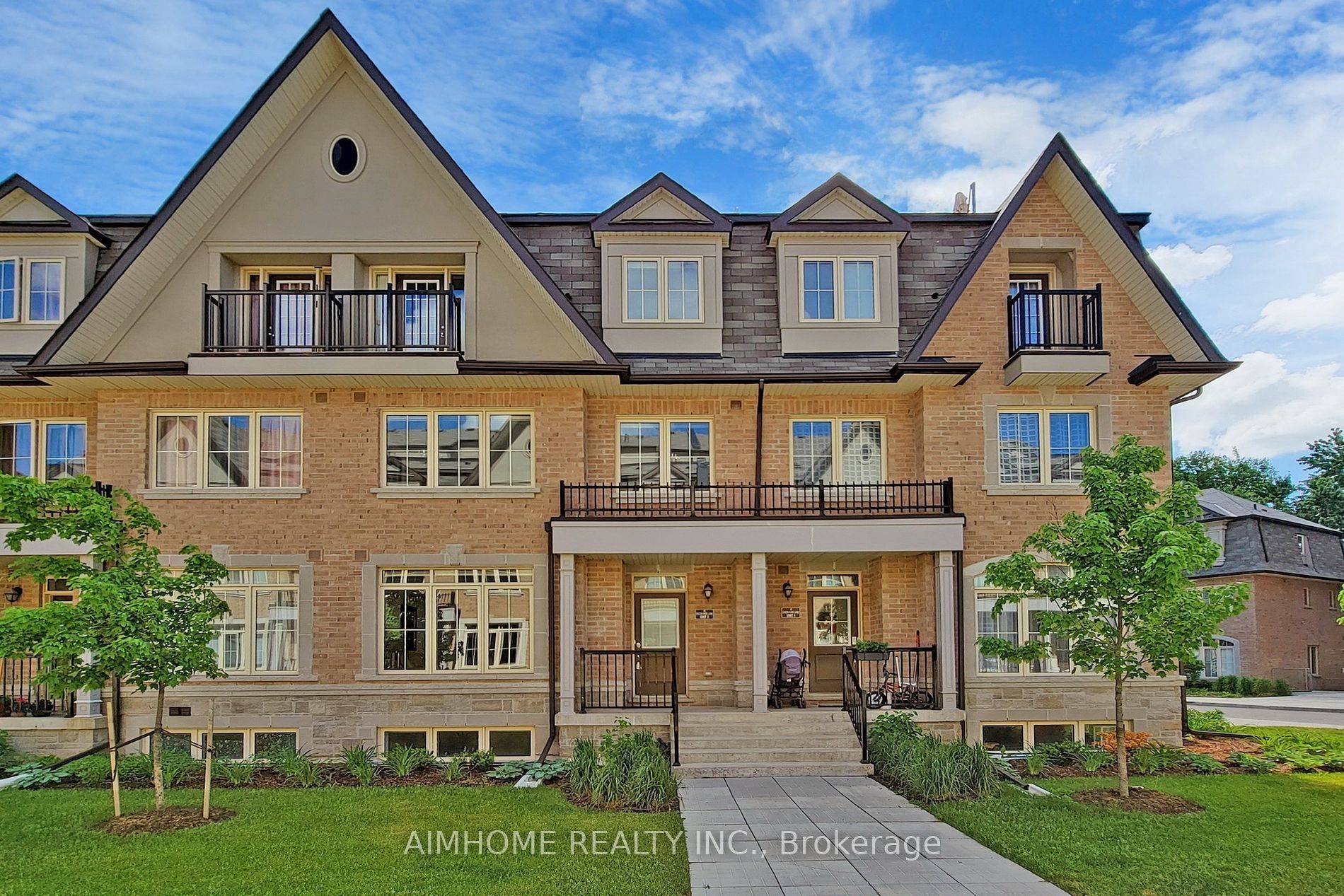 Toronto E05, ON M1W 0A5,4 Eaton Park LN #2