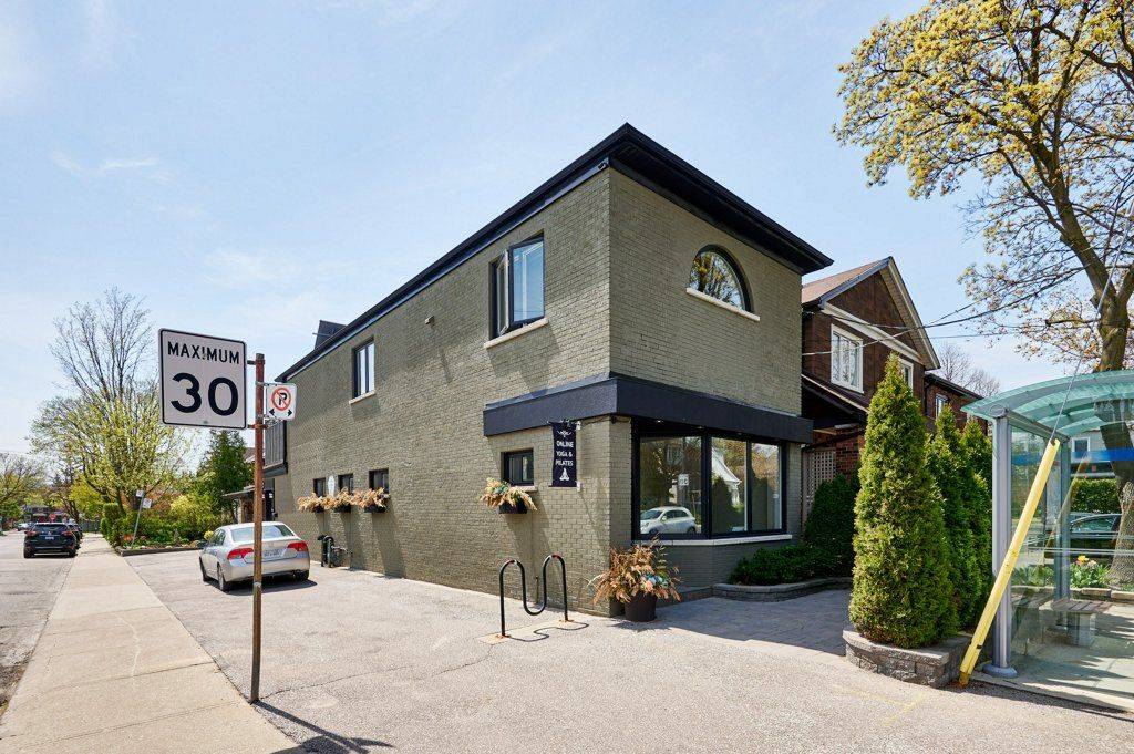 Toronto C10, ON M4S 1H9,477 Davisville AVE