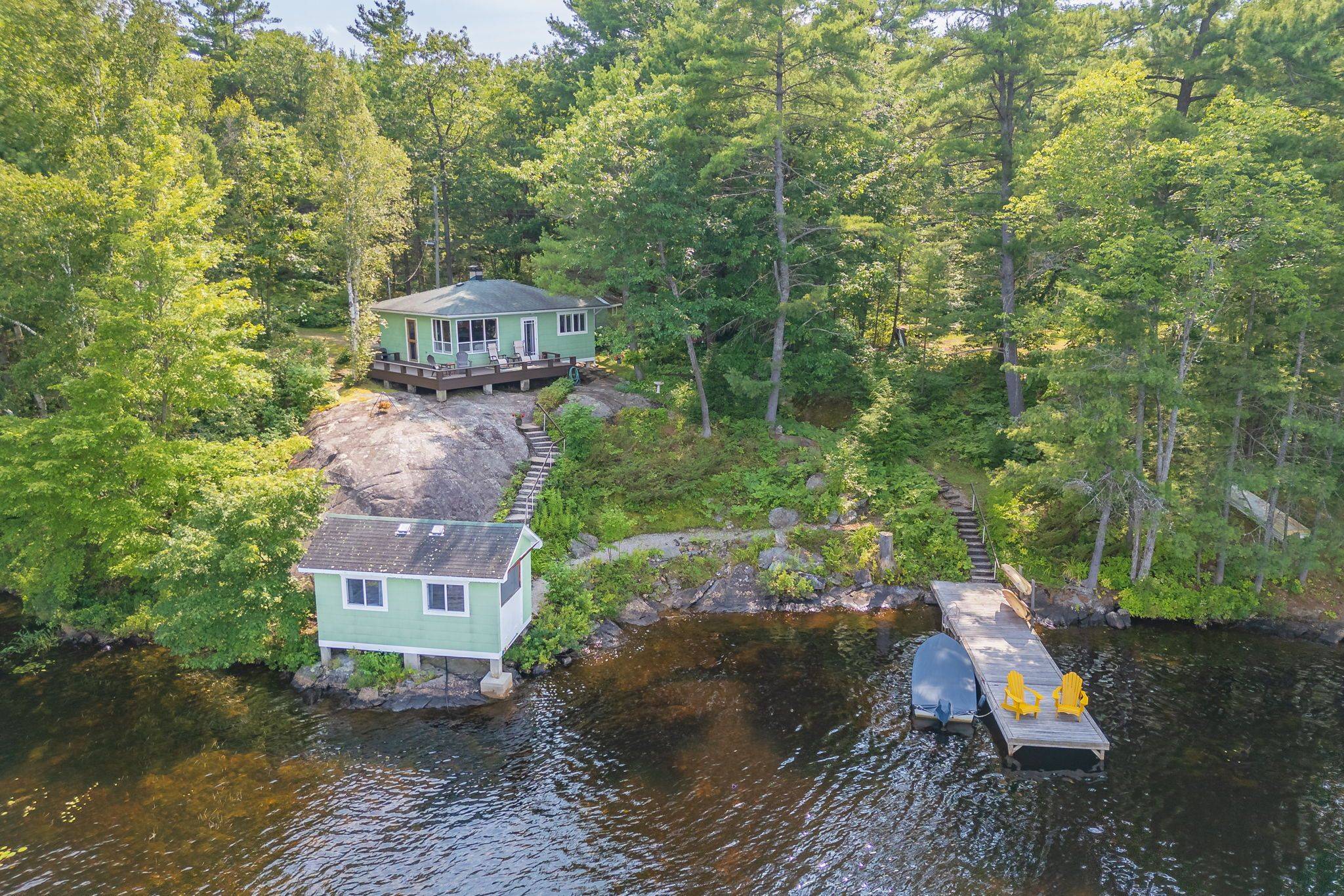 Gravenhurst, ON P0E 1G0,1020 Road 2000 N/A