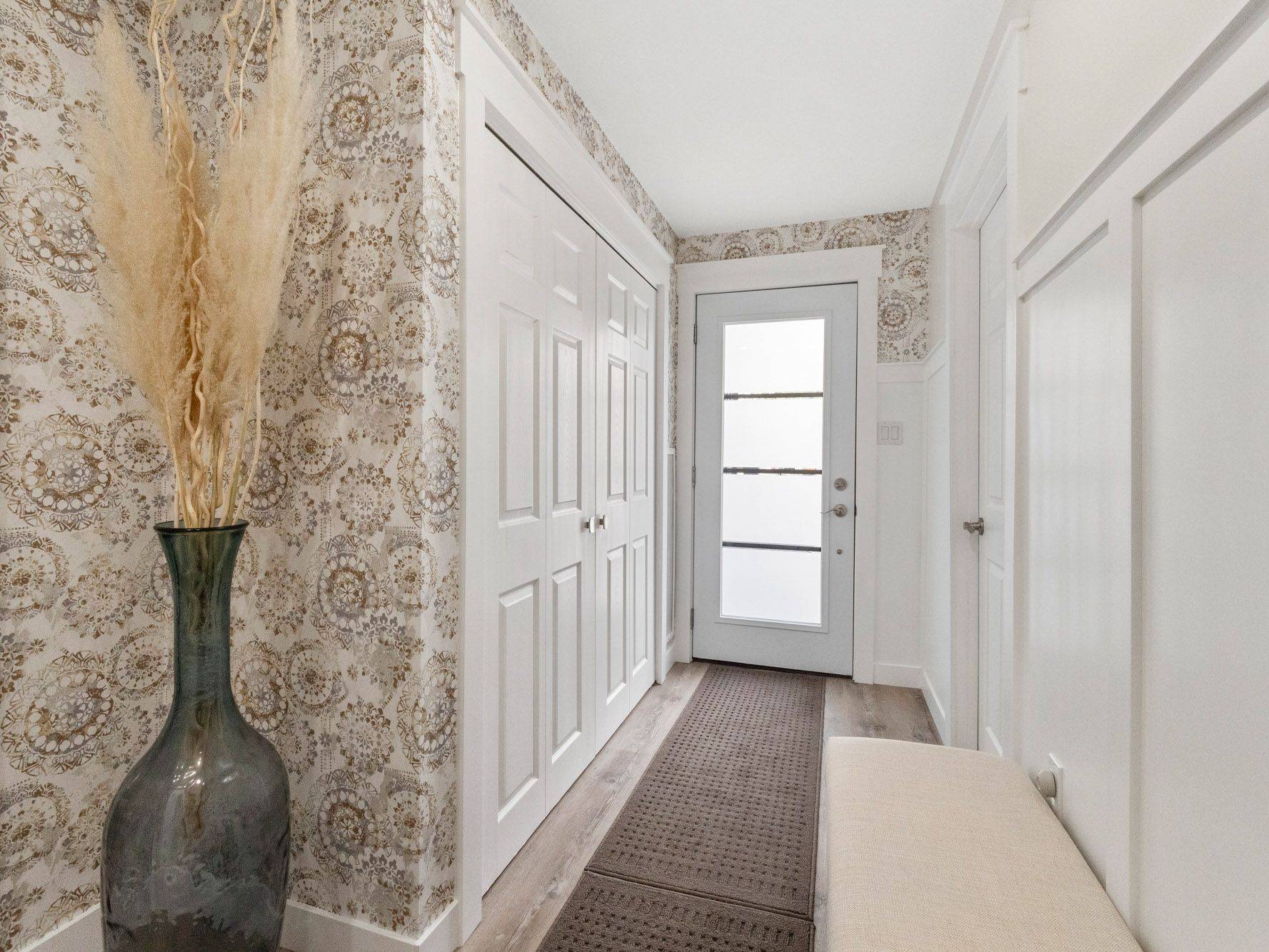 Fort Erie, ON L2A 5G2,606 Scott AVE